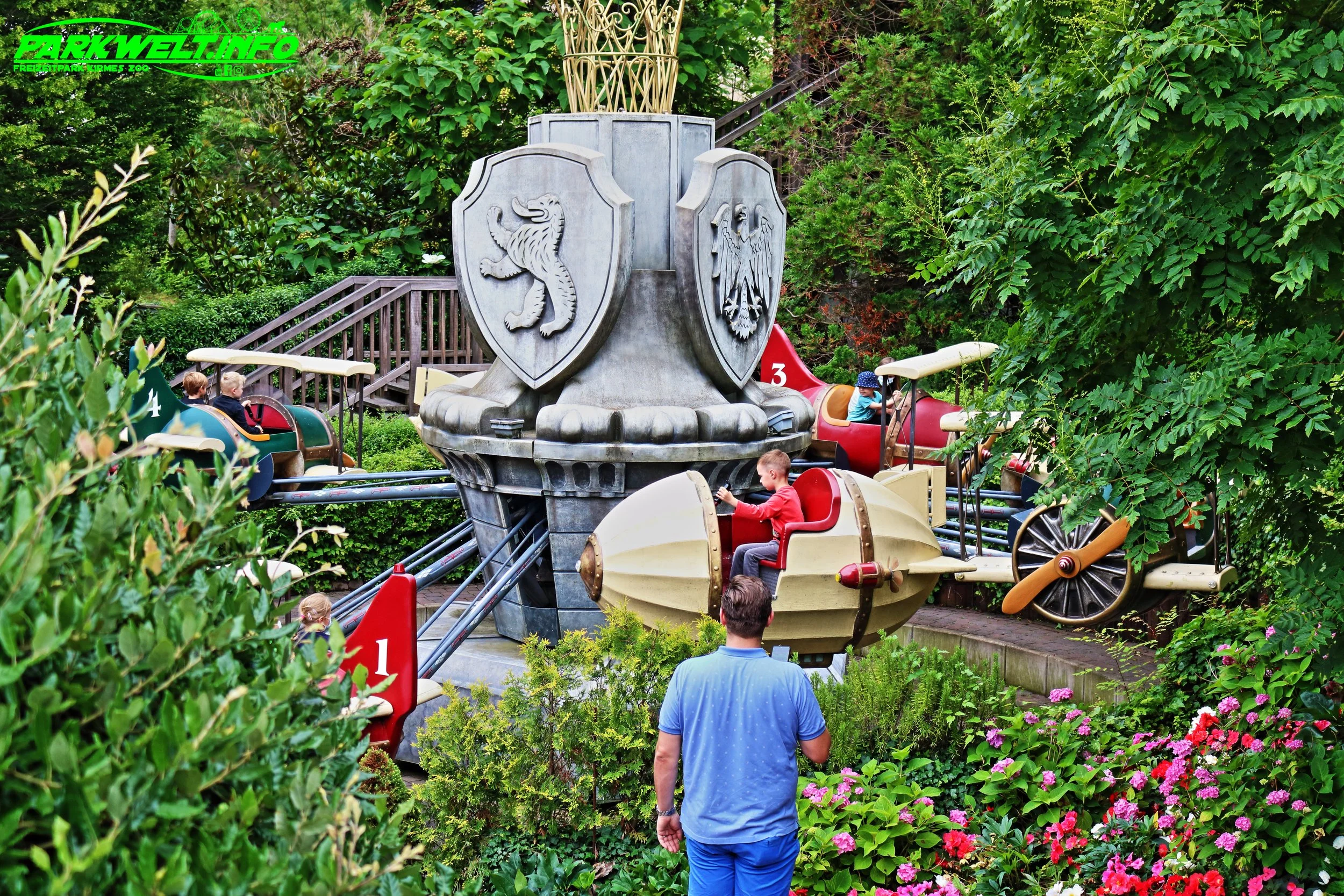 Bolles Flugschule Phantasialand Berlin Freizeitpark Attraktion