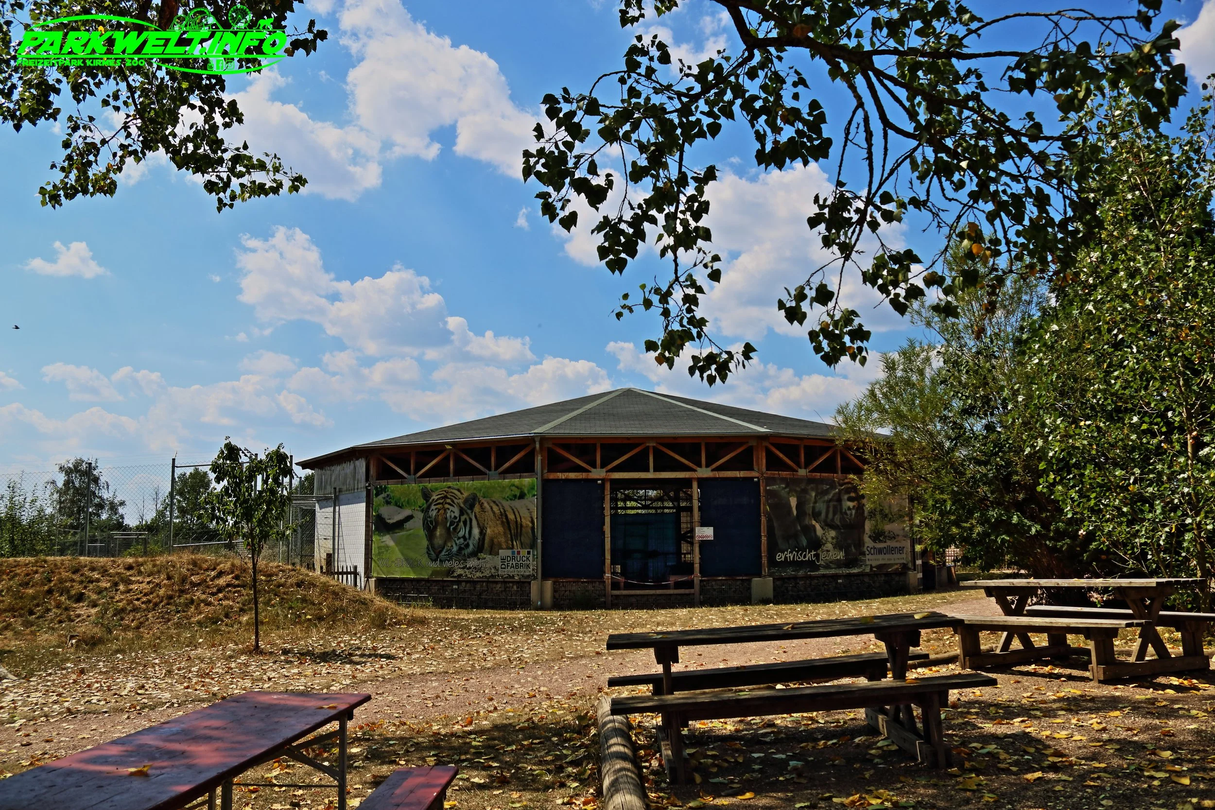 Tier Erlebnispark Bell Hunsrück Wildpark Zoo Tiere Attraktionen Adresse Preise Info Nilder Park Plan Map Guide Husky Show