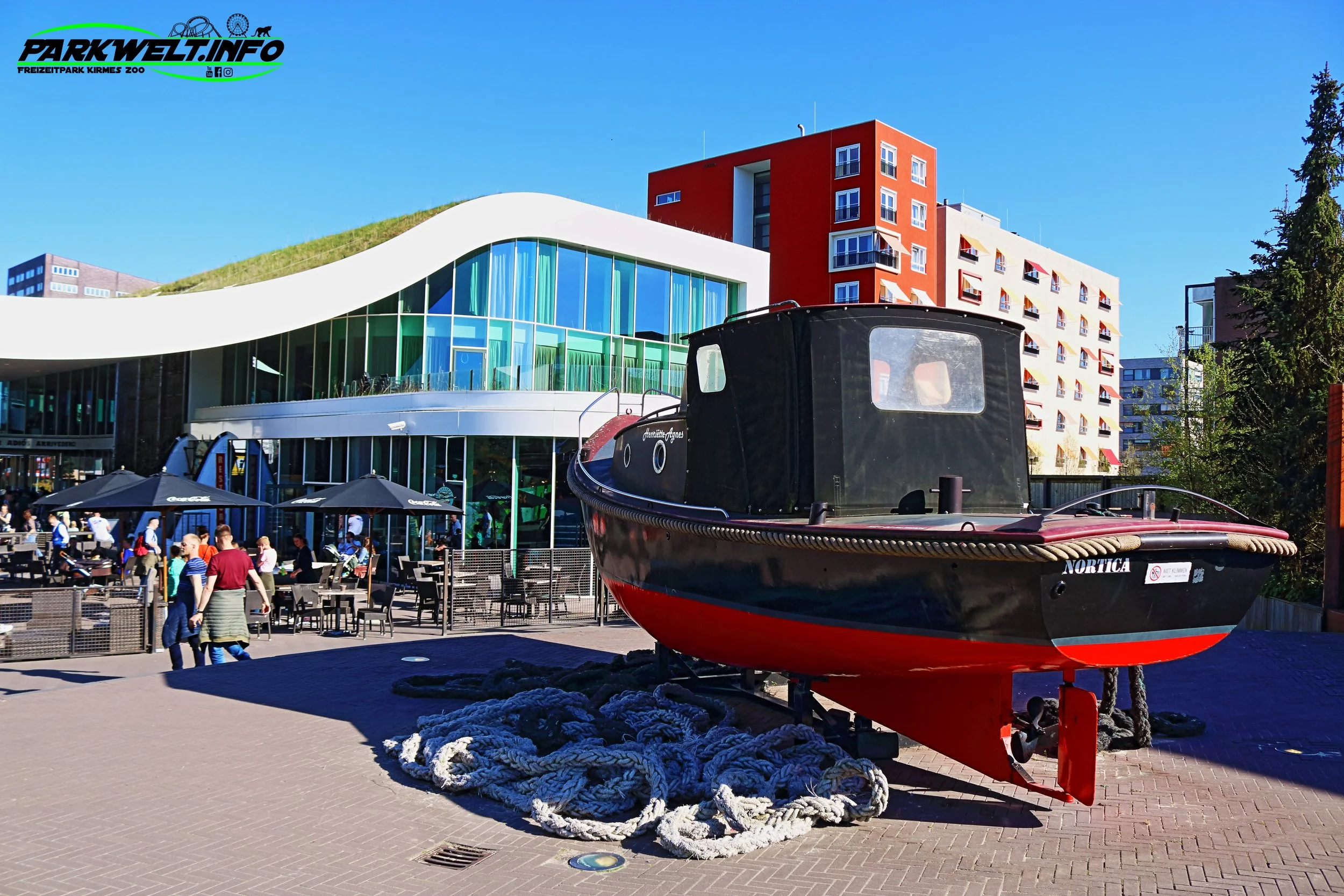 Wild Lands Wildlands Adventure Zoo Emmen Niederlande Netherlands Holland Park Plan Achterbahn Rollercoaster Safari Wildpark Ausflugsziel Attractiepark Themepark Freizeitpark Attraktionen Bilder Anfahrt Tweestryd Rimbula River Bootsfahrt