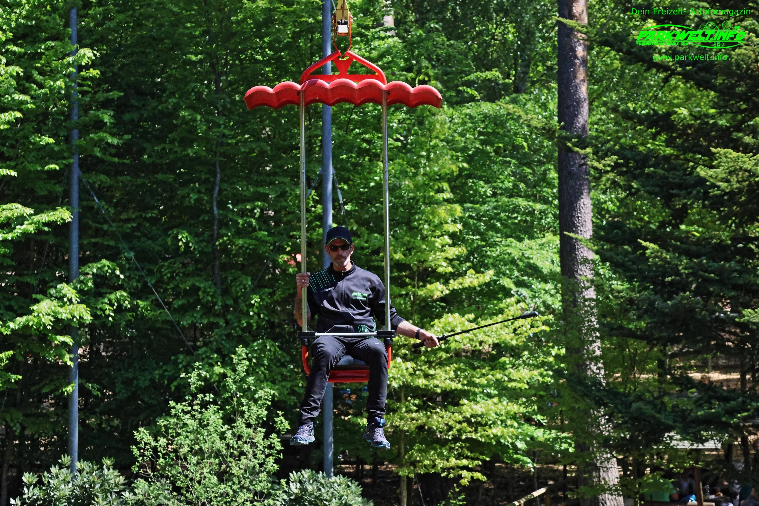 Schwebesessellift Sky dive Sunkid heege Kurpfalz Park Wachenheim Weinstraße Freizeitpark Wildpark Themepark Park Plan Guide Adresse Preise Attraktionen Fahrgeschäfte Achterbahn