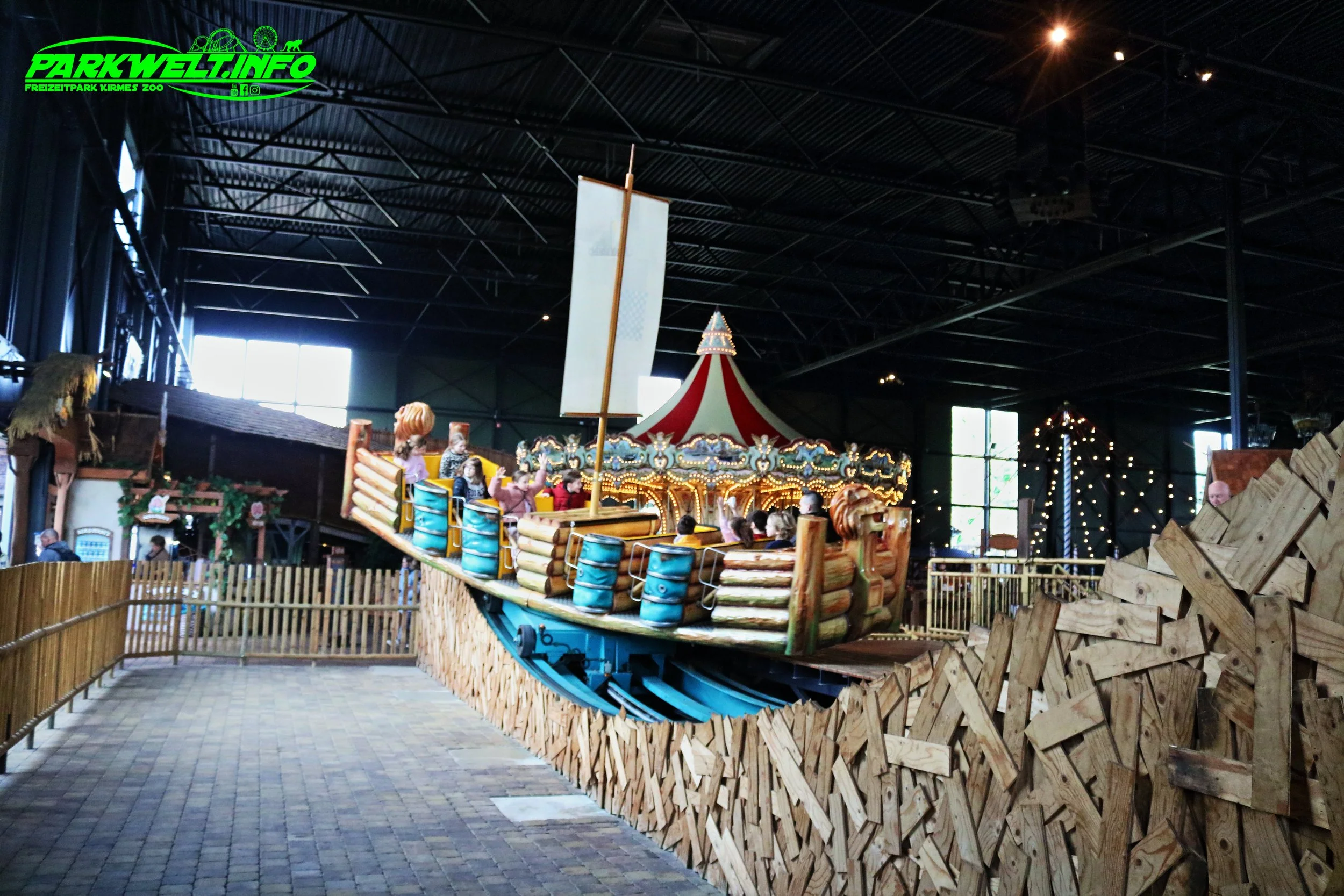 Alpenrutsche Attraktion Kinder Zierer KontikiAttractiepark Toverland Freizeitpark Themepark Attraktionen Fahrgeschäfte Achterbahn Rollercoaster guide Map Park Plan Sevenum Niederlande Holland