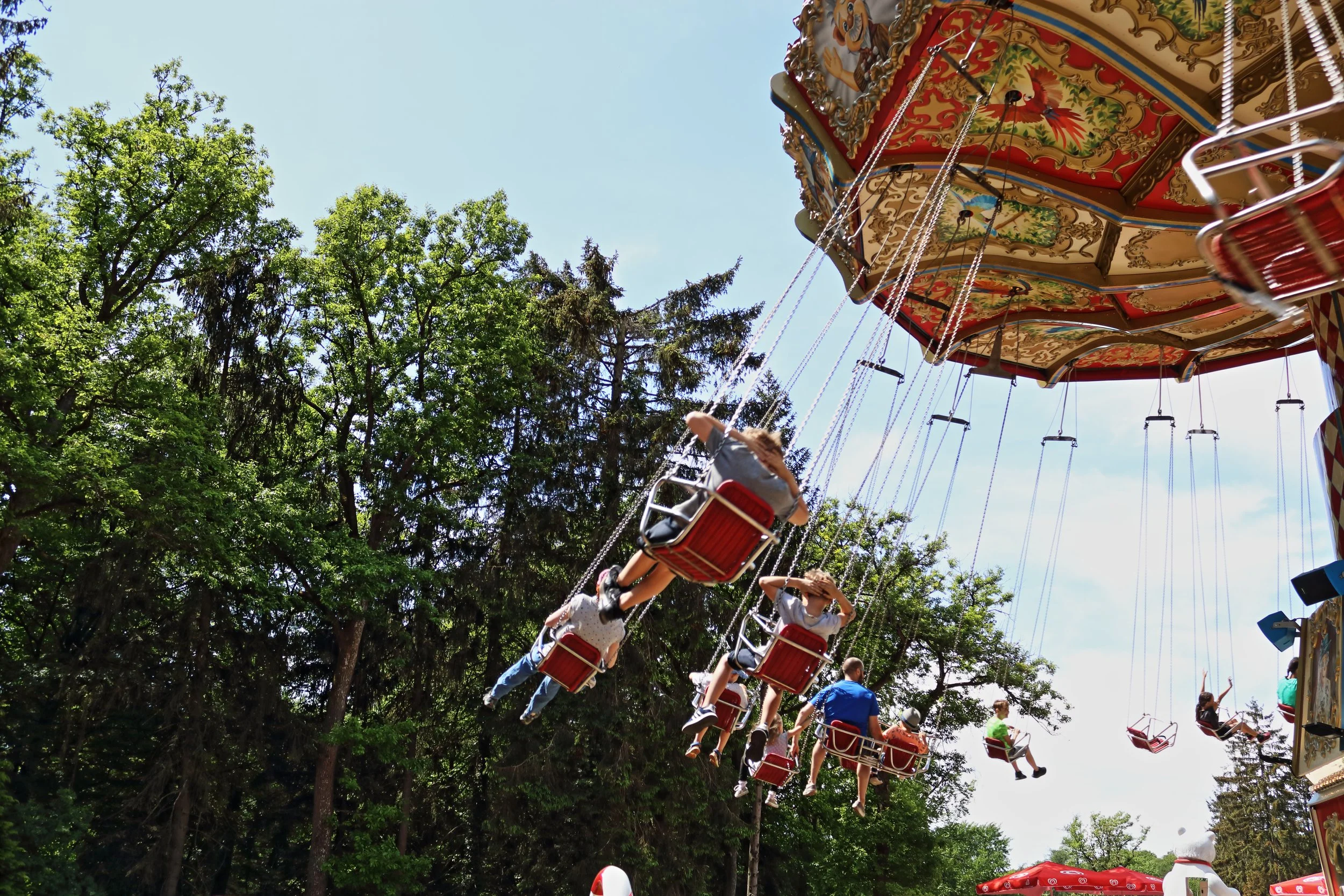 Himmelsstürmer Zierer Wellenflug Kettenkarussell Taunus Wunderland Freizeitpark