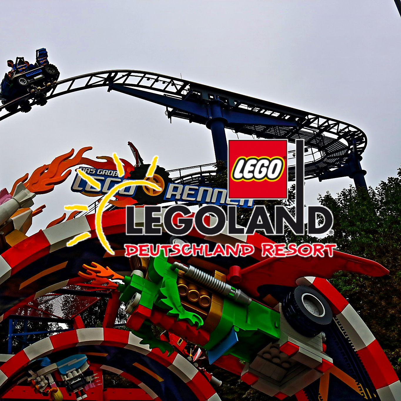 Lego-Attraktion bei Legoland Deutschland mit einer Achterbahn und Lego lego legoland günzburg freizeitpark themepark achterbahn attraktionen merlin