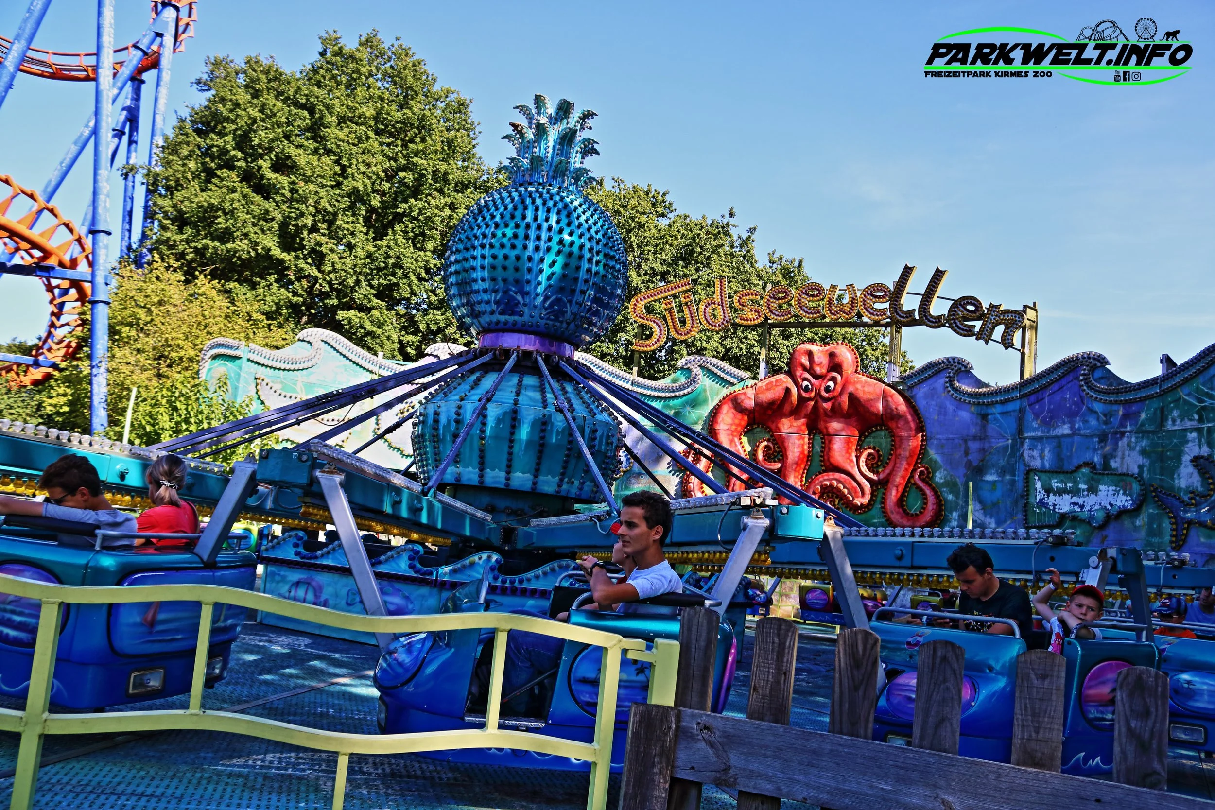 Südseewellen Schwarzkopf Orbiter Schausteller Lanaret Walygator Grand Est  Freizeitpark Themepark Parc France Frankreich