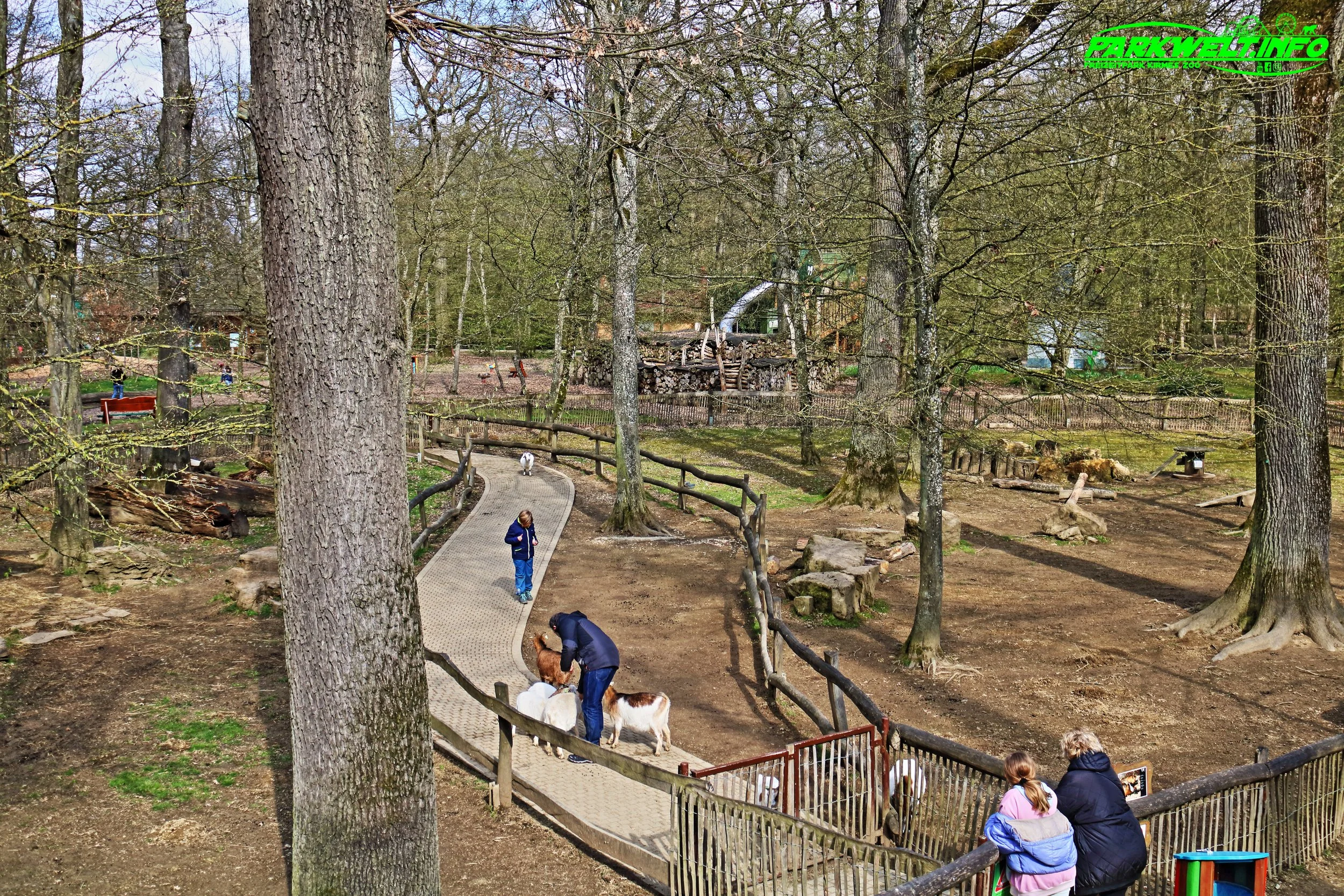 Parc Merveilleux Tierpark Zoo Bettembourg Luxemburg Luxembourg Freizeitpark Themepark Größter Tropenhaus Ausflugsziel Familie Kinder Attraktionen Fahrgeschäfte