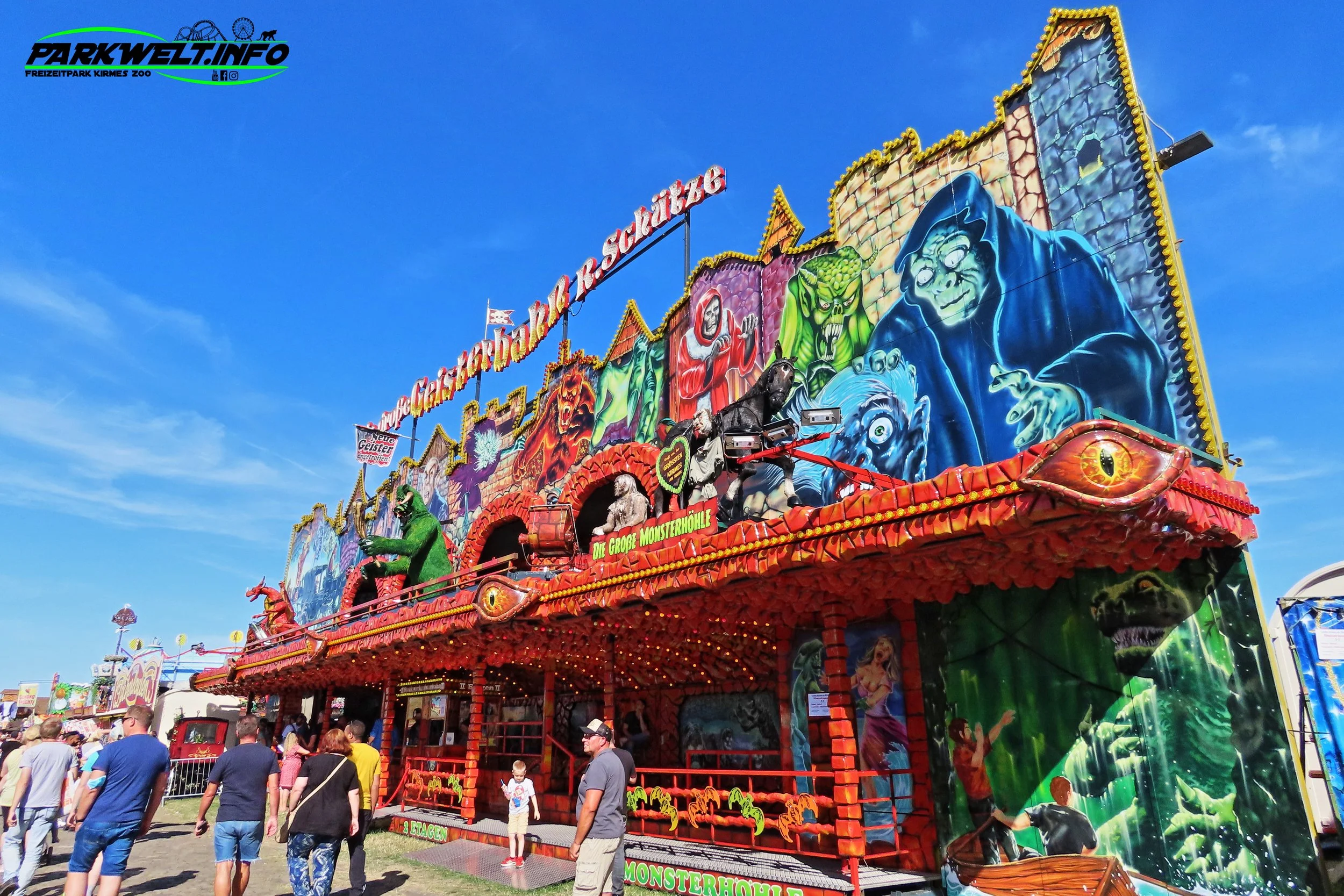 Die große Geisterbahn R Schütze Mack Rides Lehmann Geister Bahn Kirmes Volksfest