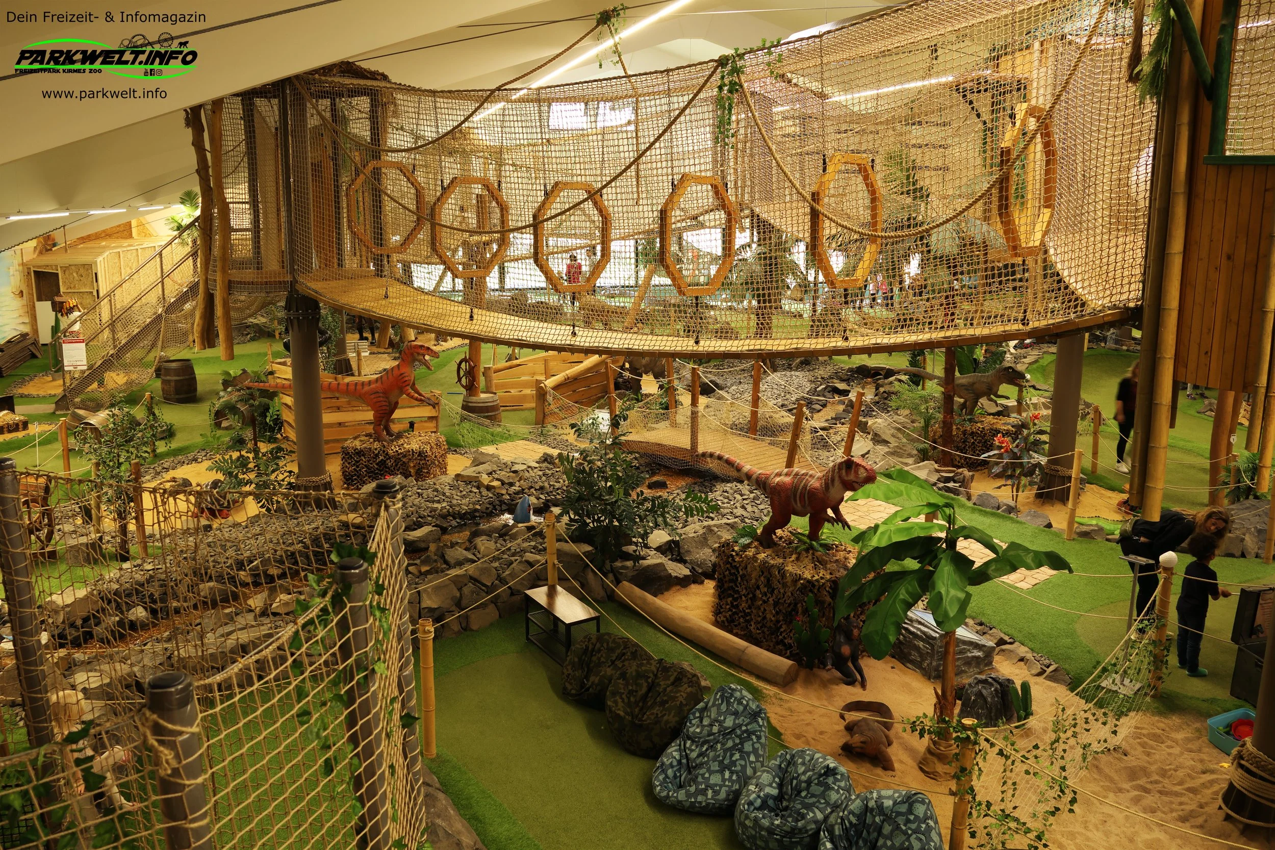 Geheime Welt Kobern Gondorf Freizeitpark Ausflugsziel Minigolf Infoor Freizeit Klettergarten Rheinland Pfalz Kinder Dinos