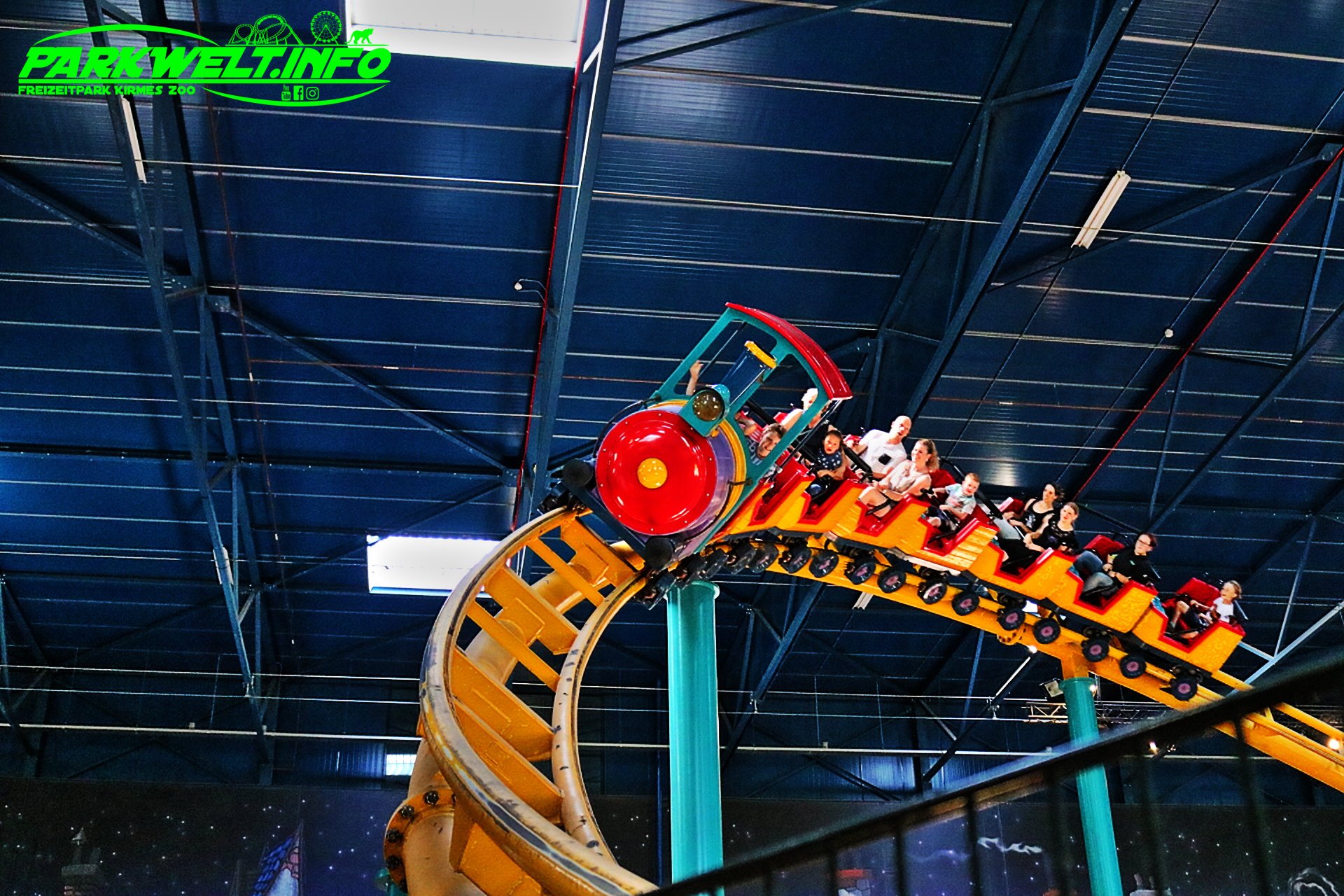 Attractiepark Toverland Freizeitpark Themepark Attraktionen Fahrgeschäfte Achterbahn Rollercoaster guide Map Park Plan Sevenum Niederlande Holland