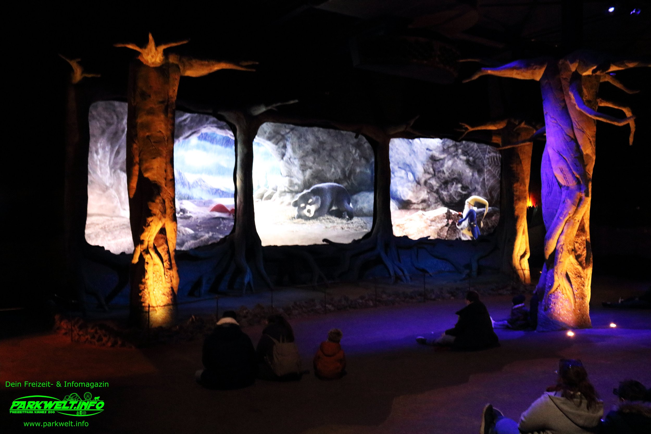 Fabula WWF Pandadroom 4d Kino Efteling Achterbahn Rollercoaster Attraktionen Adresse Coaster Märchen Freizeitpark Themepark Resort Attraktionen Fahrgeschäfte Niederlande Holland Info Park Plan Map Guide Info