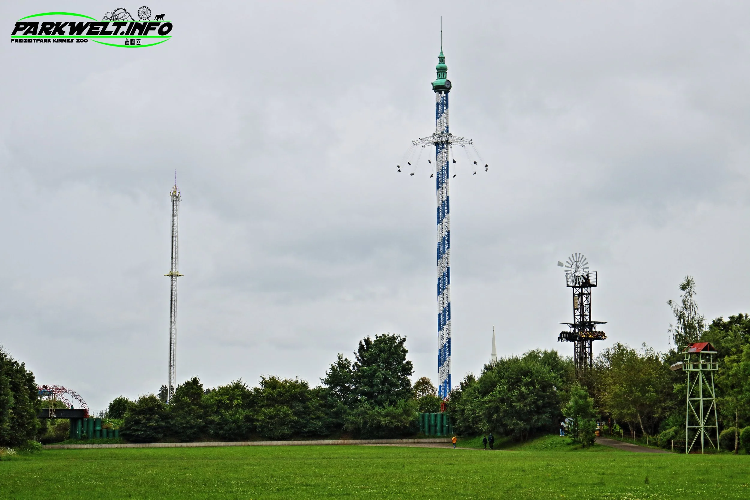 Allgäu Skyline Park, Skyline Park Bad Wörishofen, Bayerns größter Freizeitpark, Skyline Park Bilder, Skyline Park Fotos, Skyline Park Attraktionen, Skyline Park Achterbahnen, Skyline Park Fahrgeschäfte, Skyline Park Übersicht, Skyline Park Atmosphäre