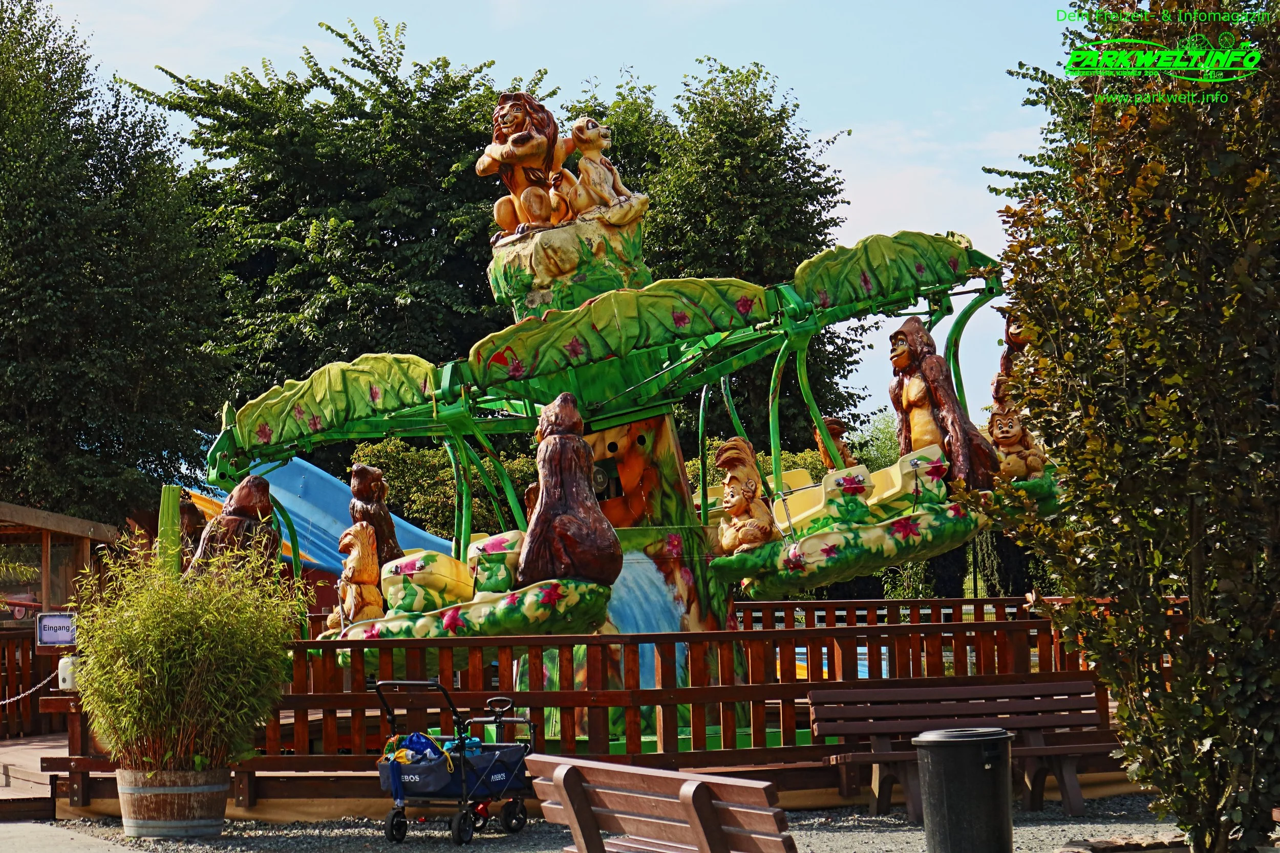 Dschungeltripp Technical Park Flying Twist Jaderpark Tierpark Freizeitpark Jade Themepark Achterbahn Wasserbahn Attraktionen Info News Park Plan Map Guide Adresse Fahrgeschäfte Tiere