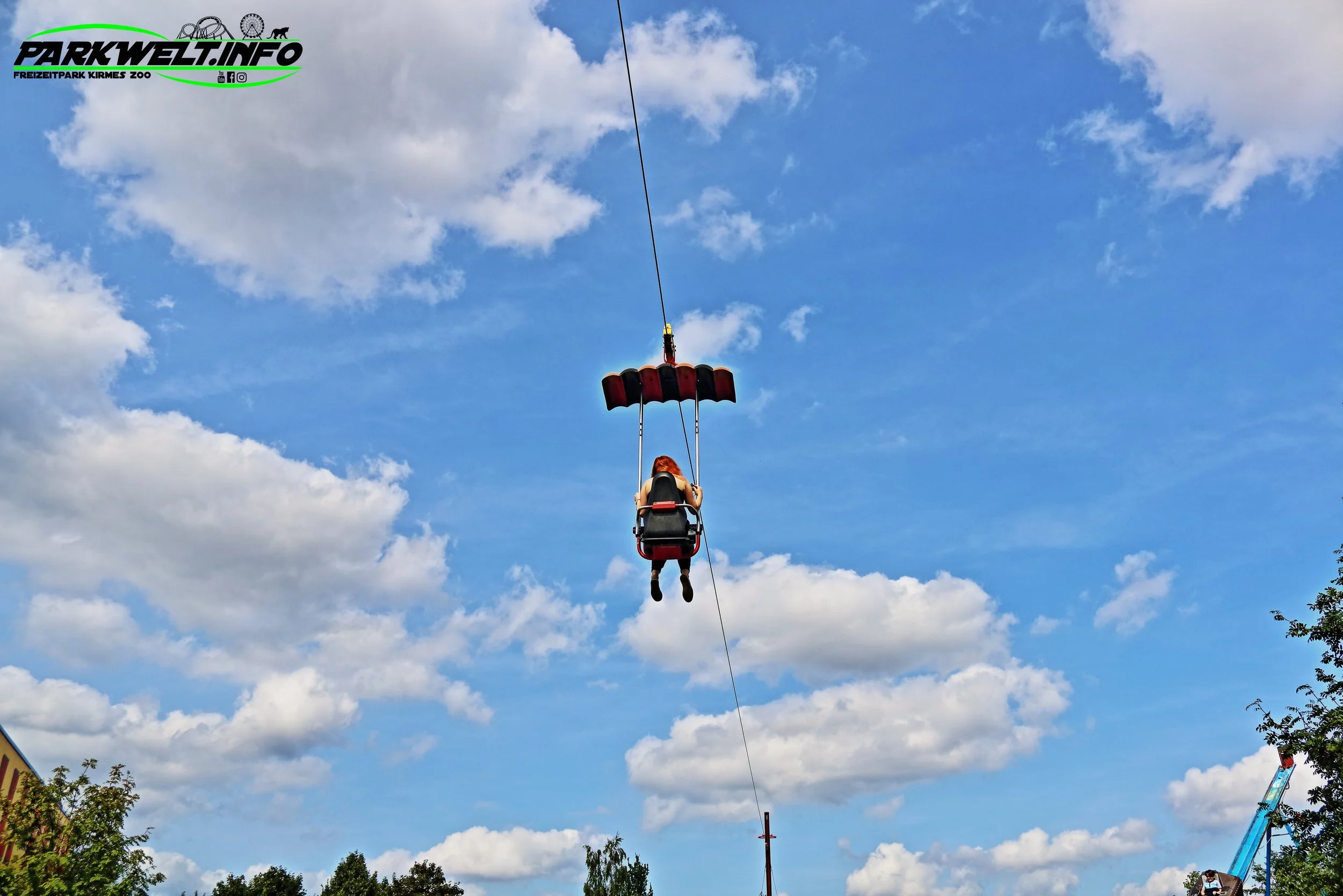 ikarus inno heege seilbahn tolli park mayen indoor  freizeitpark attraktion