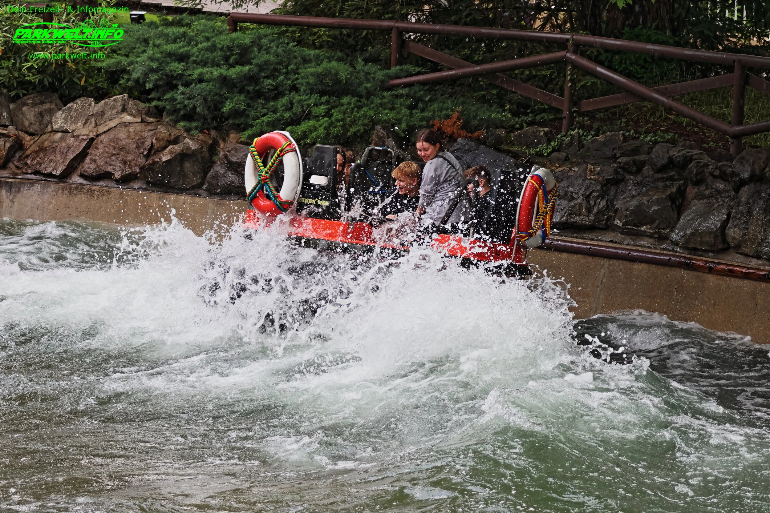 Fjord Rafting Intamin Raft Splash Europa Park Freizeitpark Themepark Info Bilder Technische Daten