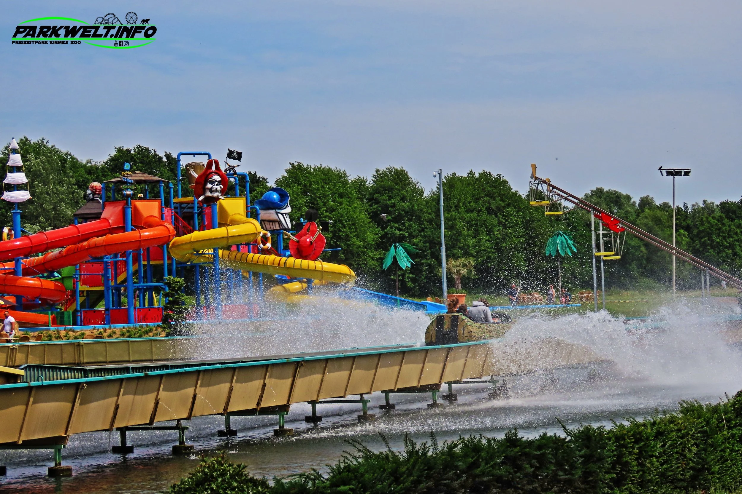 Mondo Verde Landgraaf Niederlande Holland Freizeitpark Zoo Wildpark Weltpark Gärten Blumen Attraktionen Fahrgeschäfte Infos Bilder Attractiepark Achterbahn
