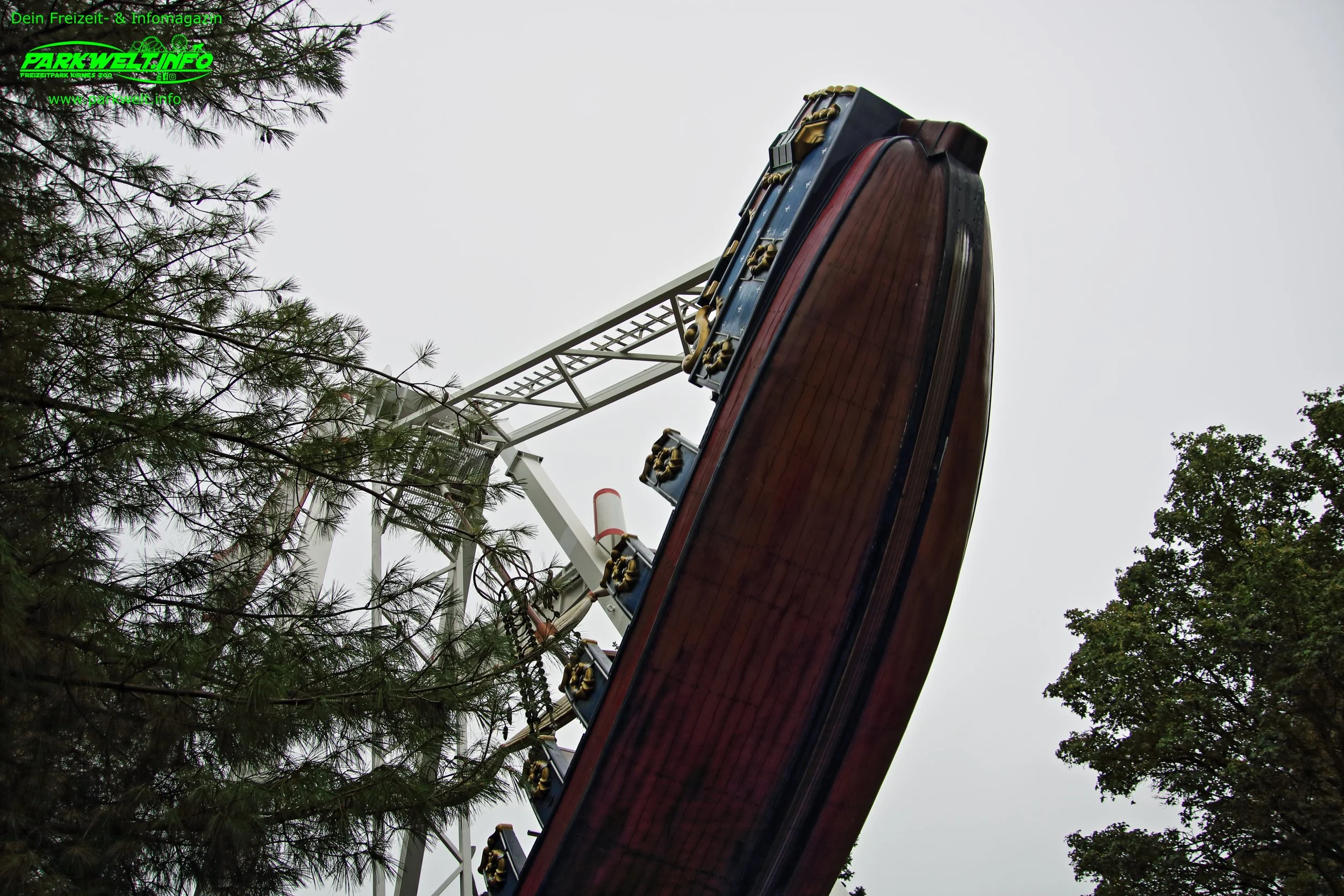Riesenschiffschaukel Santa Maria Metallbau Emmeln Schiffschaukel Rasti Land Freizeitpark Themepark Salzhemmendorf Attraktionen Neuheit Map Guide Anfahrt Preise Adresse Park Plan Achterbahn Öffnungszeiten