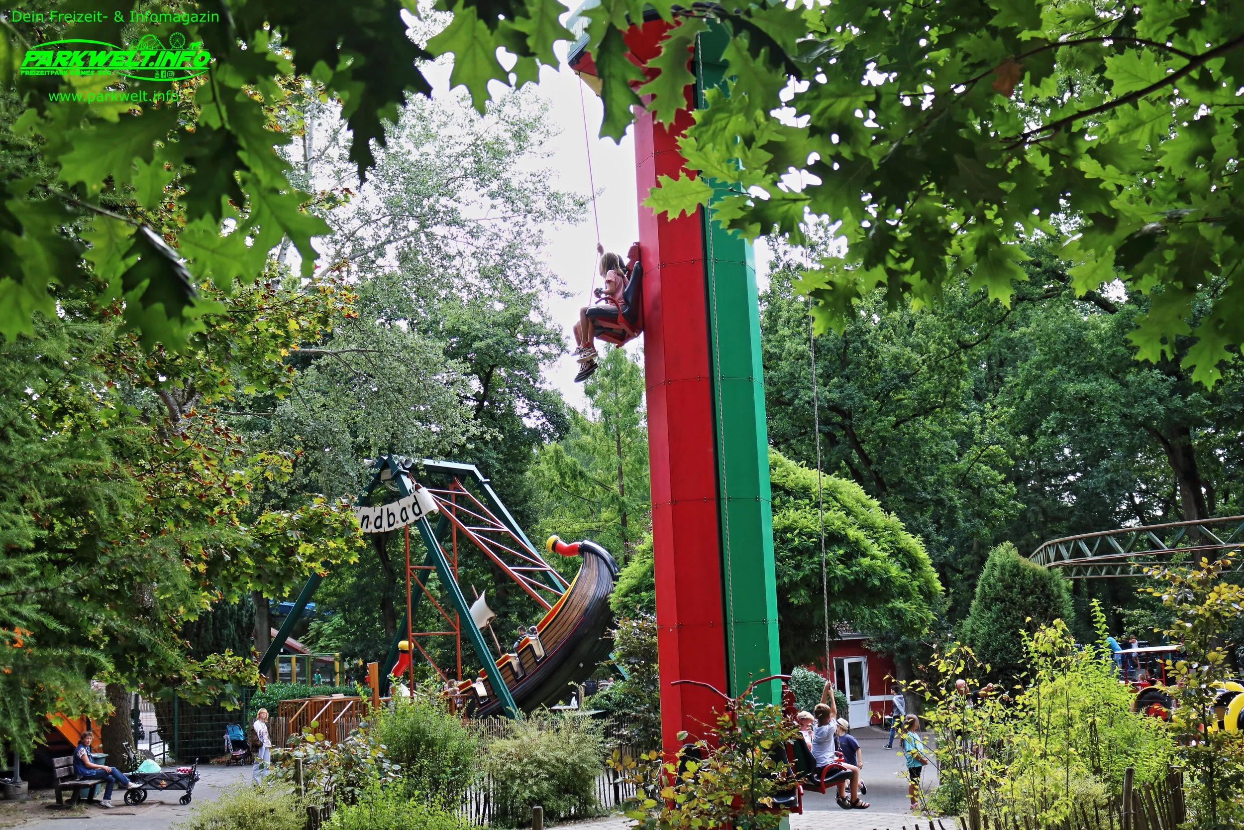 Tier Freizeitpark Thüle Friesoythe Niedersachsen Attraktionen Adresse Map Guide Park Plan Achterbahn Rollercoaster Tiere Fahrgeschäfte Infos 