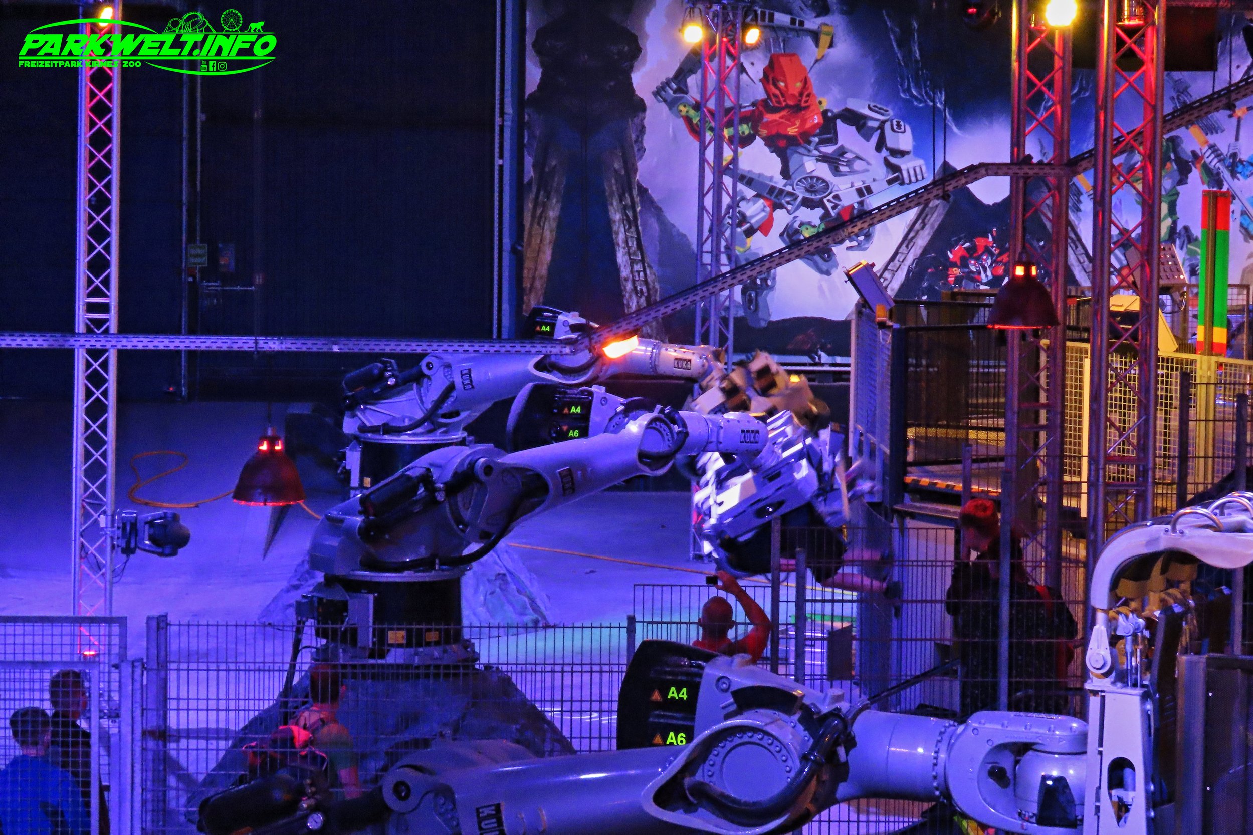 Power builder kuka robo coaster lego legoland freizeitpark