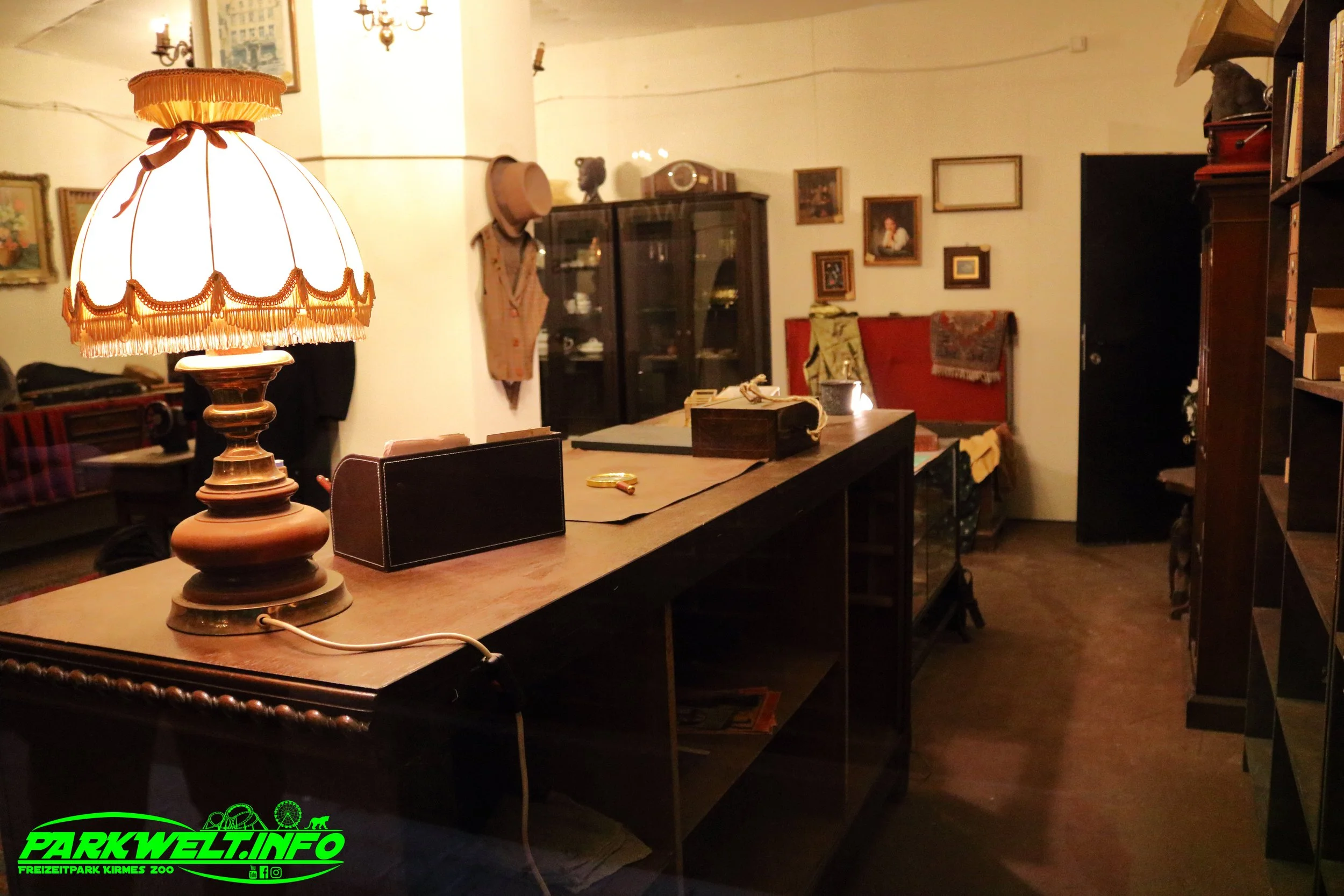 Eloria Erlebnisfabrik Escape Room Bar Lounge Veranstaltungen Erlebnis Familie Ausflug Biergarten Bottrop Zechentreff Exploria Party Grusellabyrinth NRW
