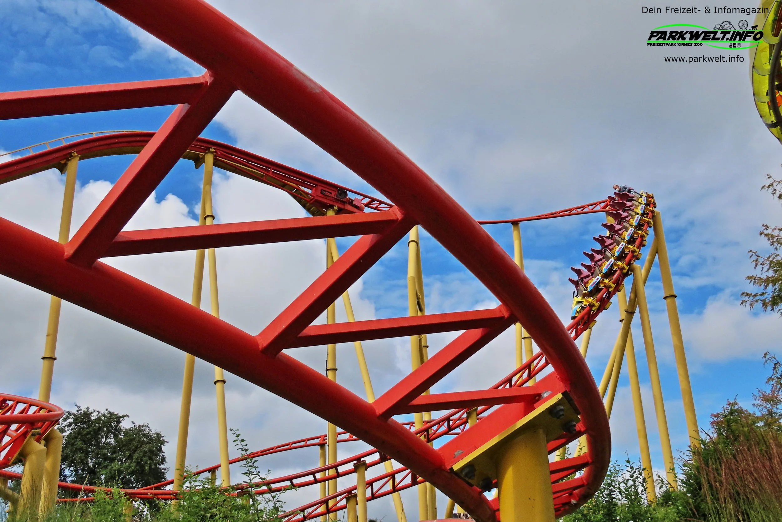 Schwaben Park Freizeitpark Achterbahn Coaster Attraktion