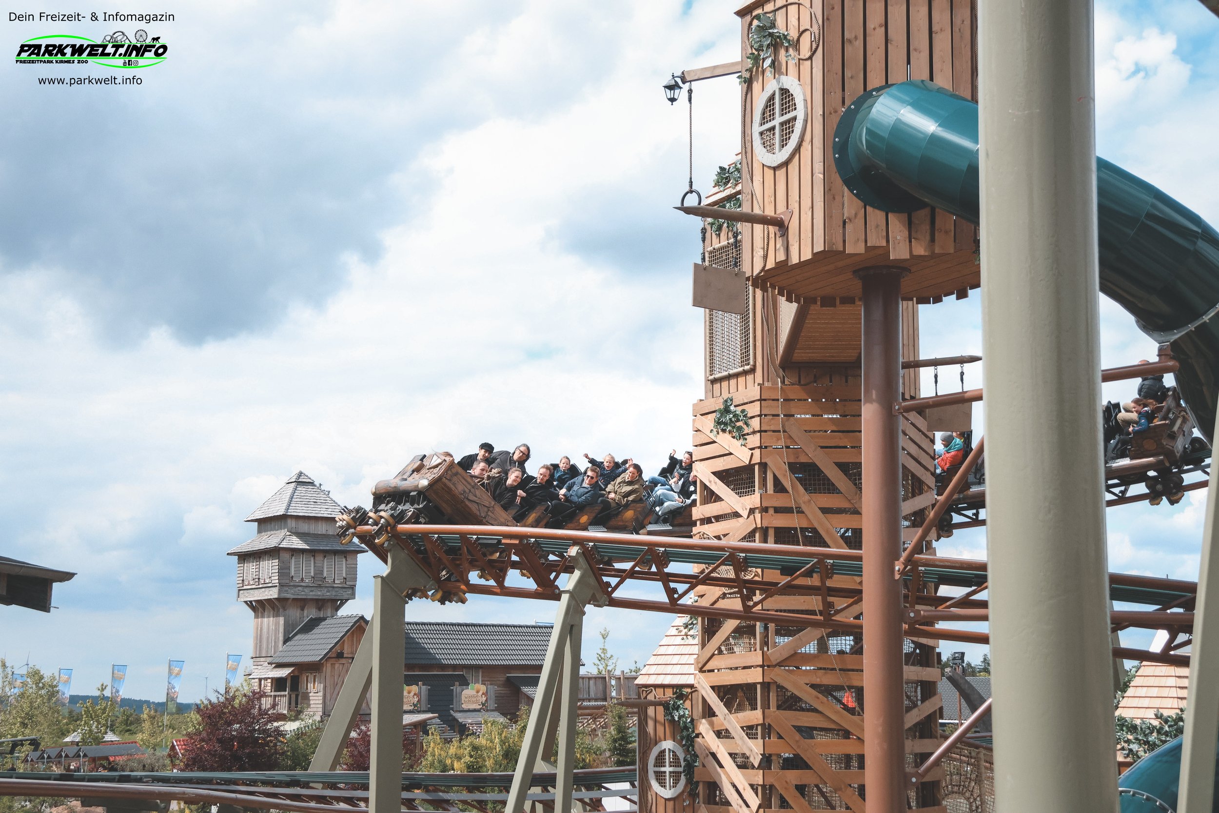 Gobbi Express im Taunus Wunderland – Familien Achterbahn in Hessen