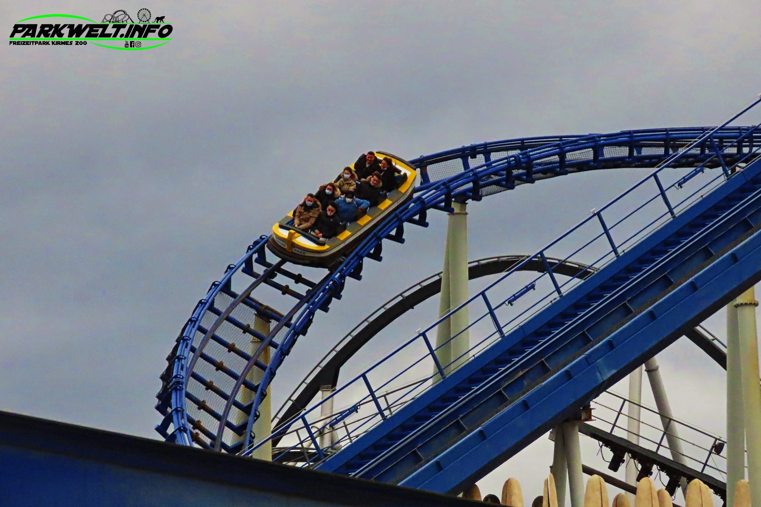 Poseidon Wasser Achterbahn Mack Rides Wasserbahn Europa Park Rust Attraktionen Fahrgeschäfte Achterbahn Info Anfahrt Preise Guide Park Plan Map Rulantica Freizeit Coaster Bilder Galerie Veranstaltungen Übernachtung Information