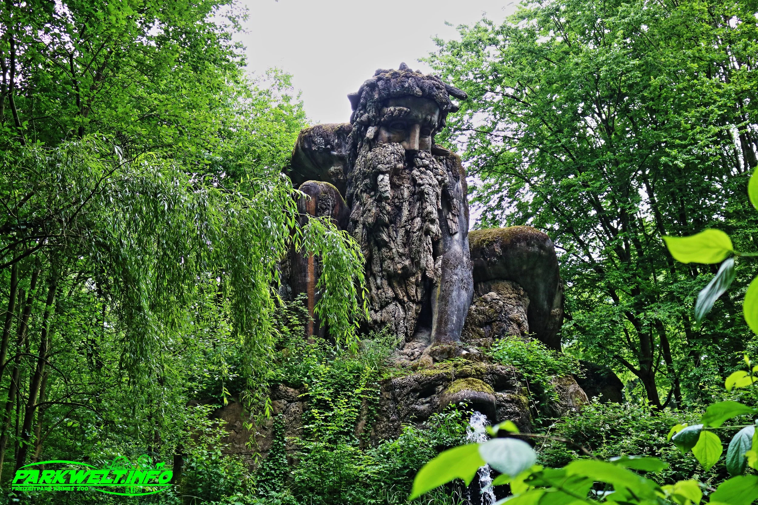 Mondo Verde Landgraaf Niederlande Holland Freizeitpark Zoo Wildpark Weltpark Gärten Blumen Attraktionen Fahrgeschäfte Infos Bilder Attractiepark Achterbahn