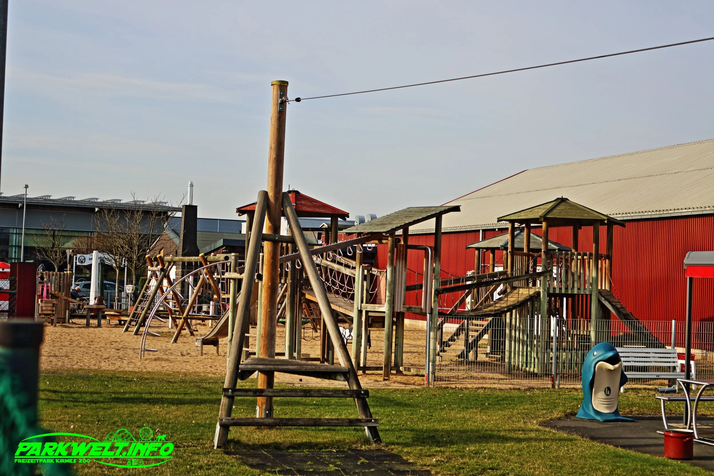 Piratenland Neuwied Freizeitpark Indoor Park Outdoor Themepark Attraktionen Fahrgeschäfte Parkplan Bilder Galerie Fotos Anfahrt Parkplatz Guide Map Adresse Familie Kinder 
