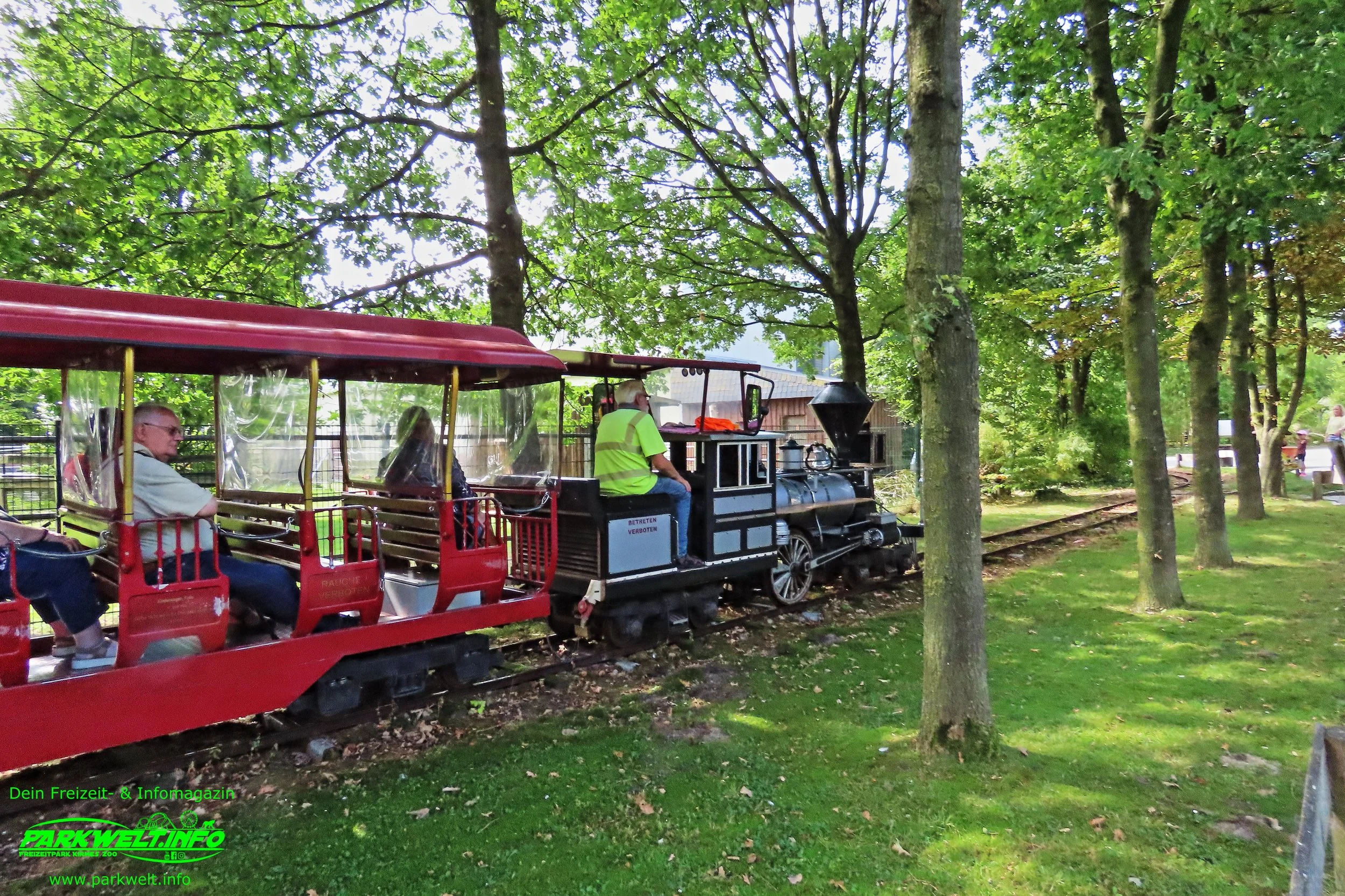 Jade Express Eisenbahn Jaderpark Tierpark Freizeitpark Jade Themepark Achterbahn Wasserbahn Attraktionen Info News Park Plan Map Guide Adresse Fahrgeschäfte Tiere