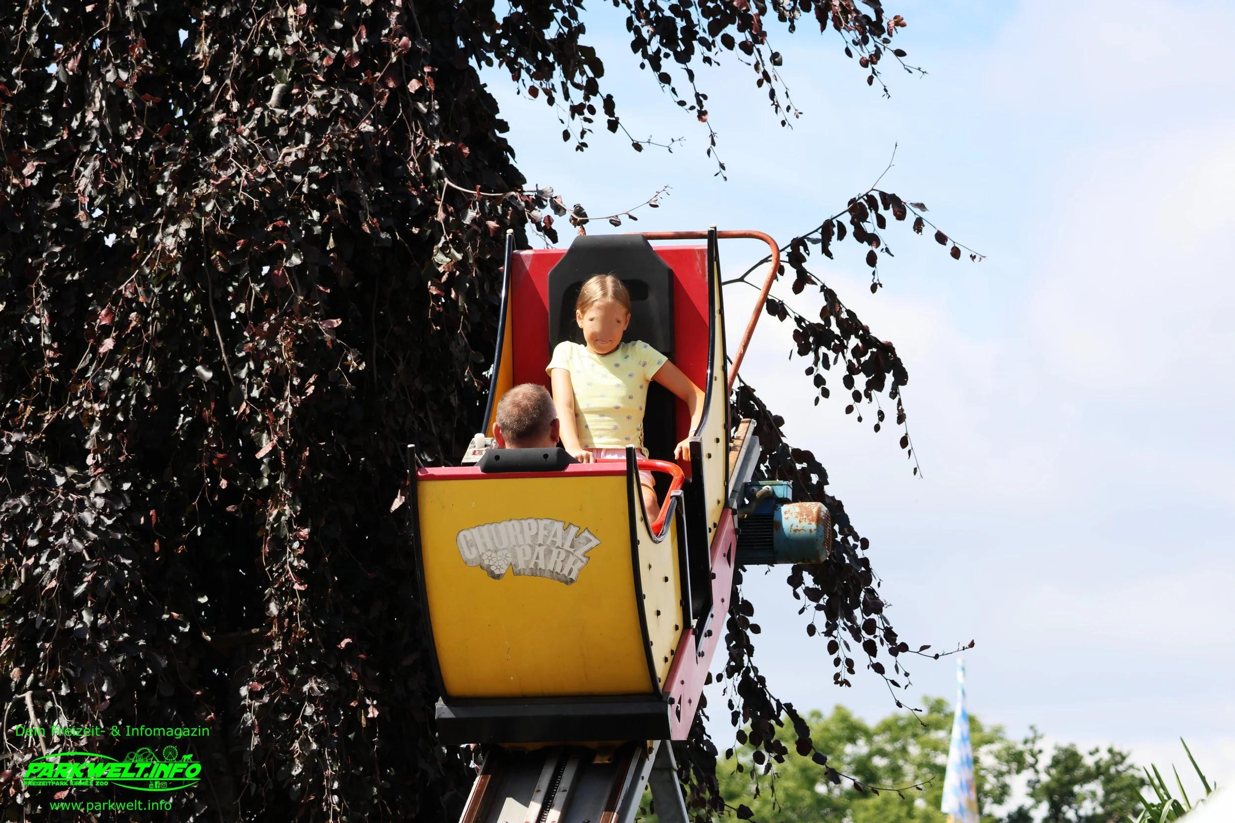 Churpfalzpark Churpfalz park attraktionen achterbahn info preise adresse park plan map guide
