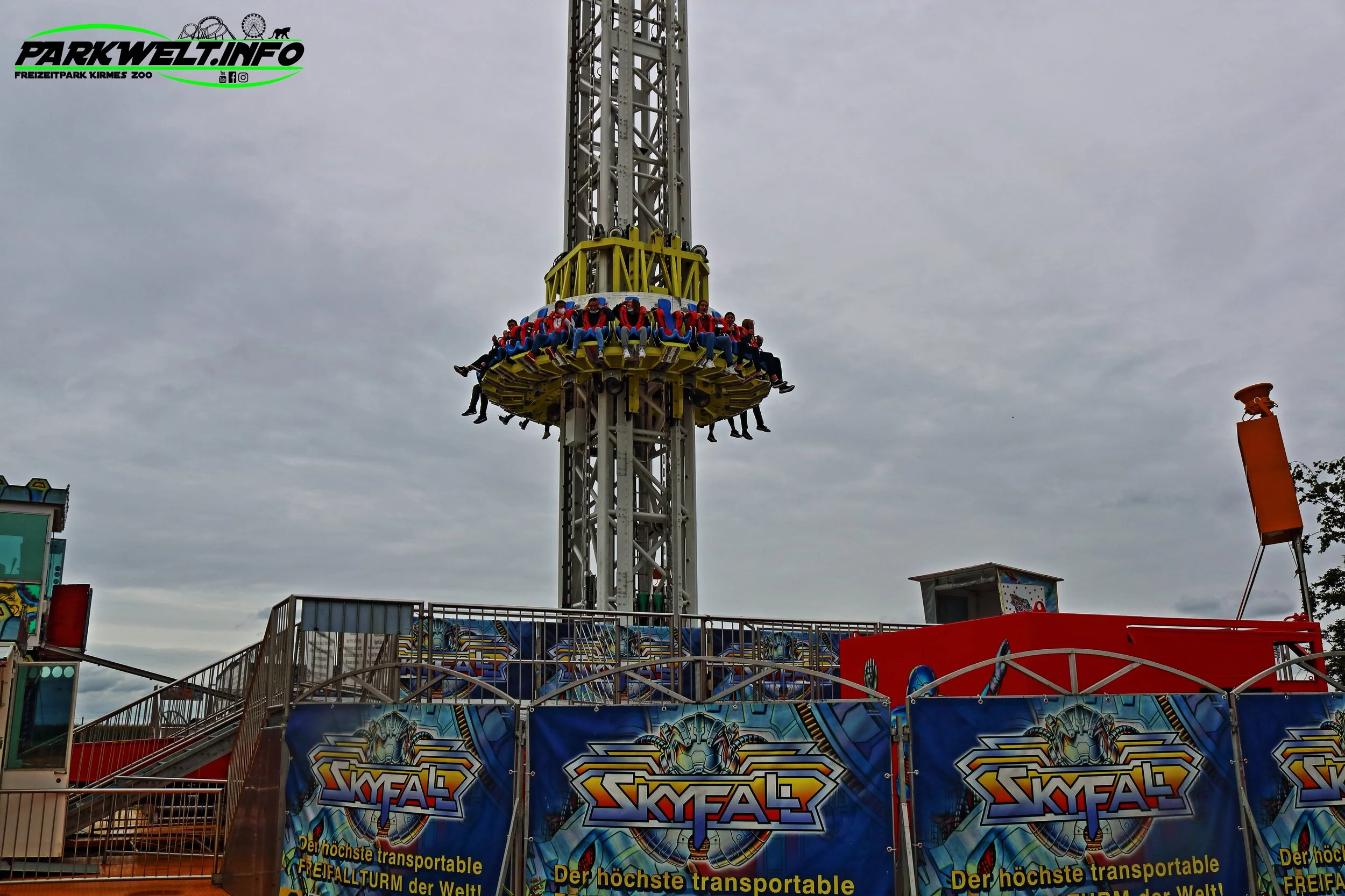 SkyFall Michael Goetzke Funtime Freifallturm Freefall Tower Free Fall