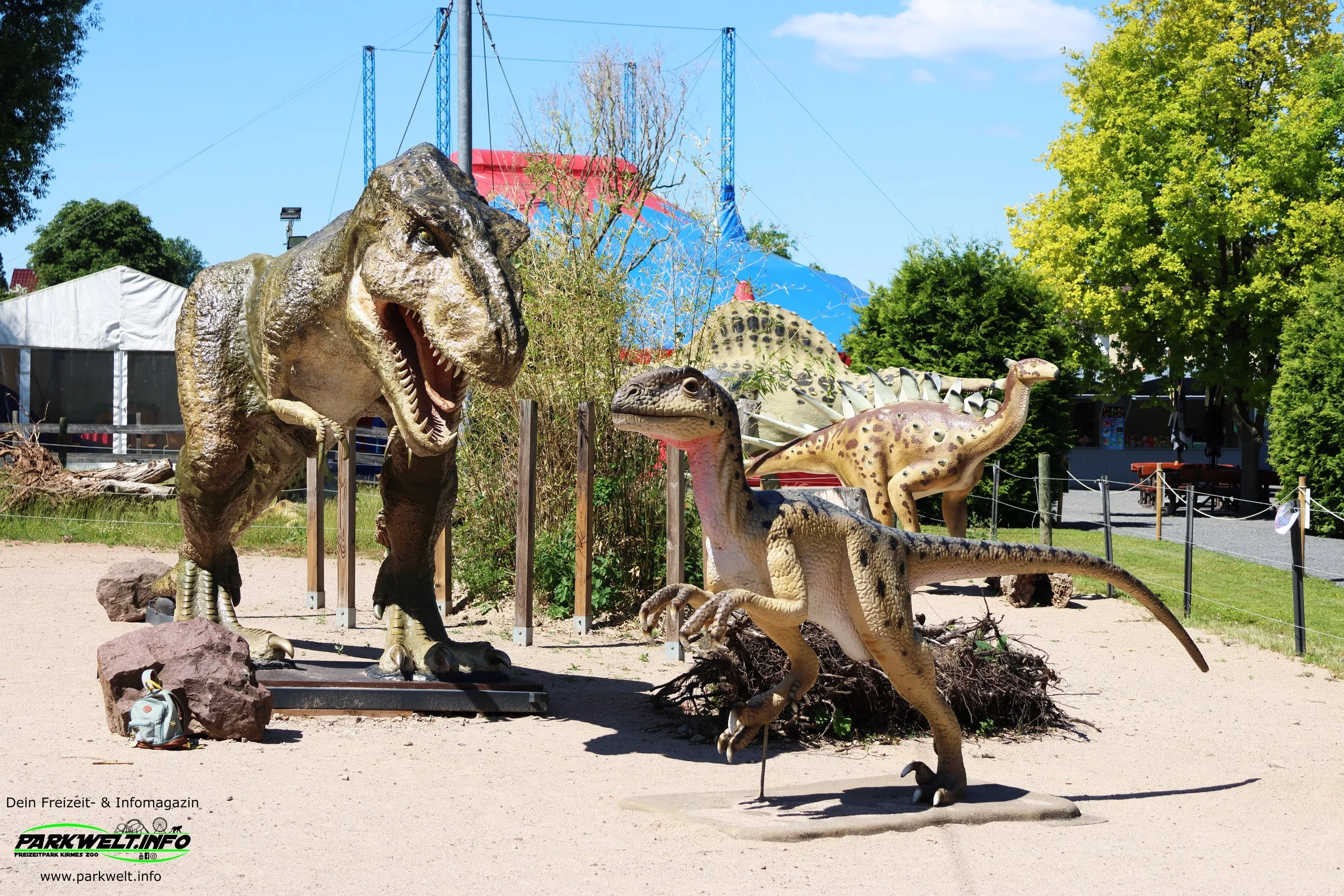 Ehemalige Dinosaurier im Erlebnispark Memleben – Die frühere Dino-Ausstellung