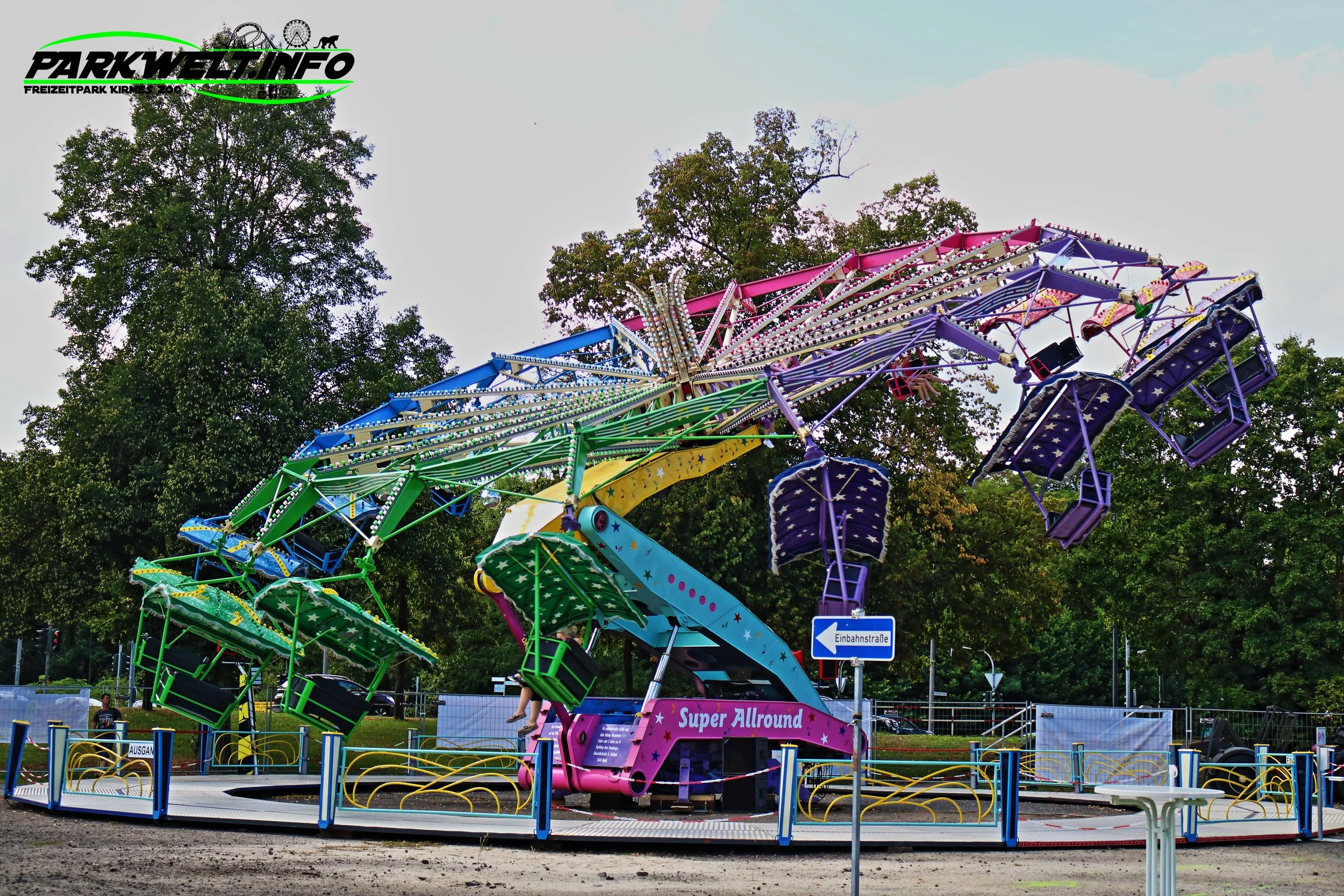 super allround weisbord klaus allround nr 3   Coaster Kirmes Volksfest Jahrmarkt Attraktion Fahrgeschäft Karussell  Daten Infos Technische