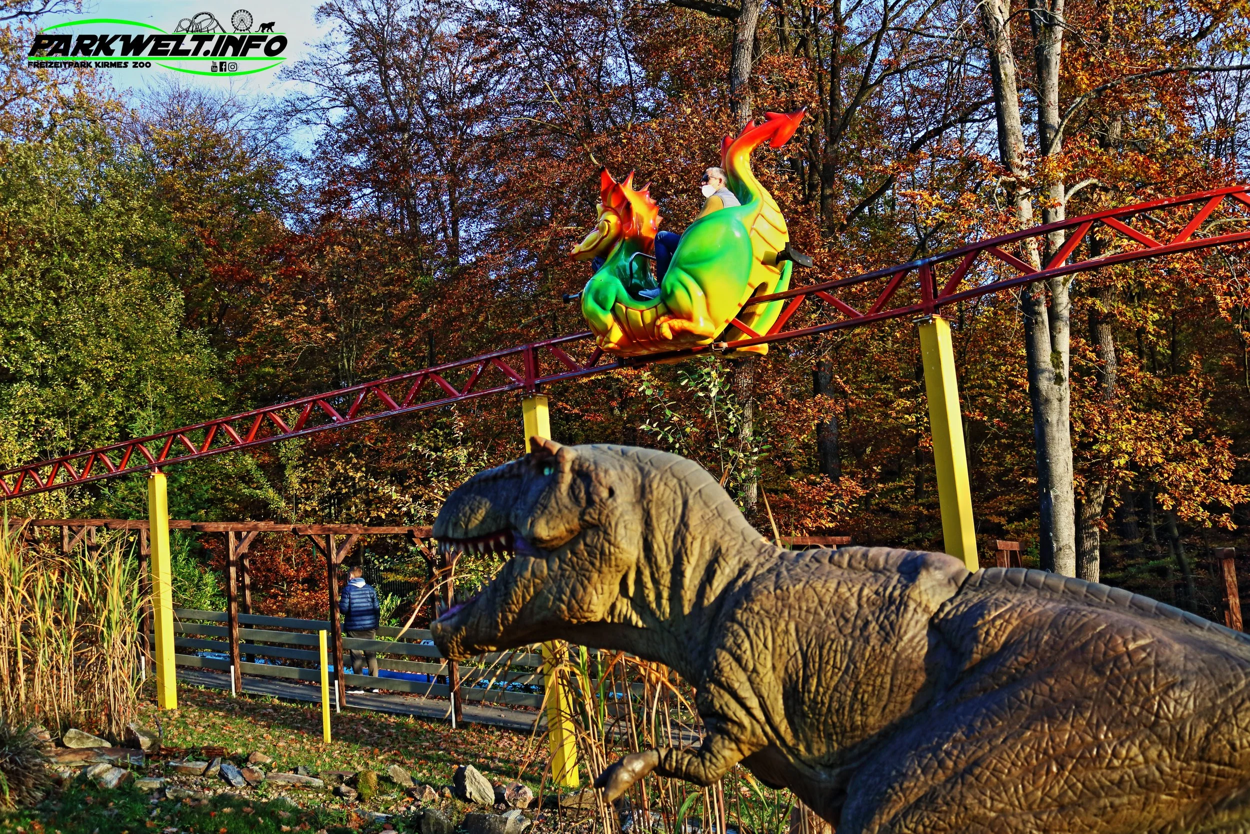 Drachenbahn Taunus Wunderland Metallbau Emmeln Attraktion Hochbahn Freizeitpark Hessen