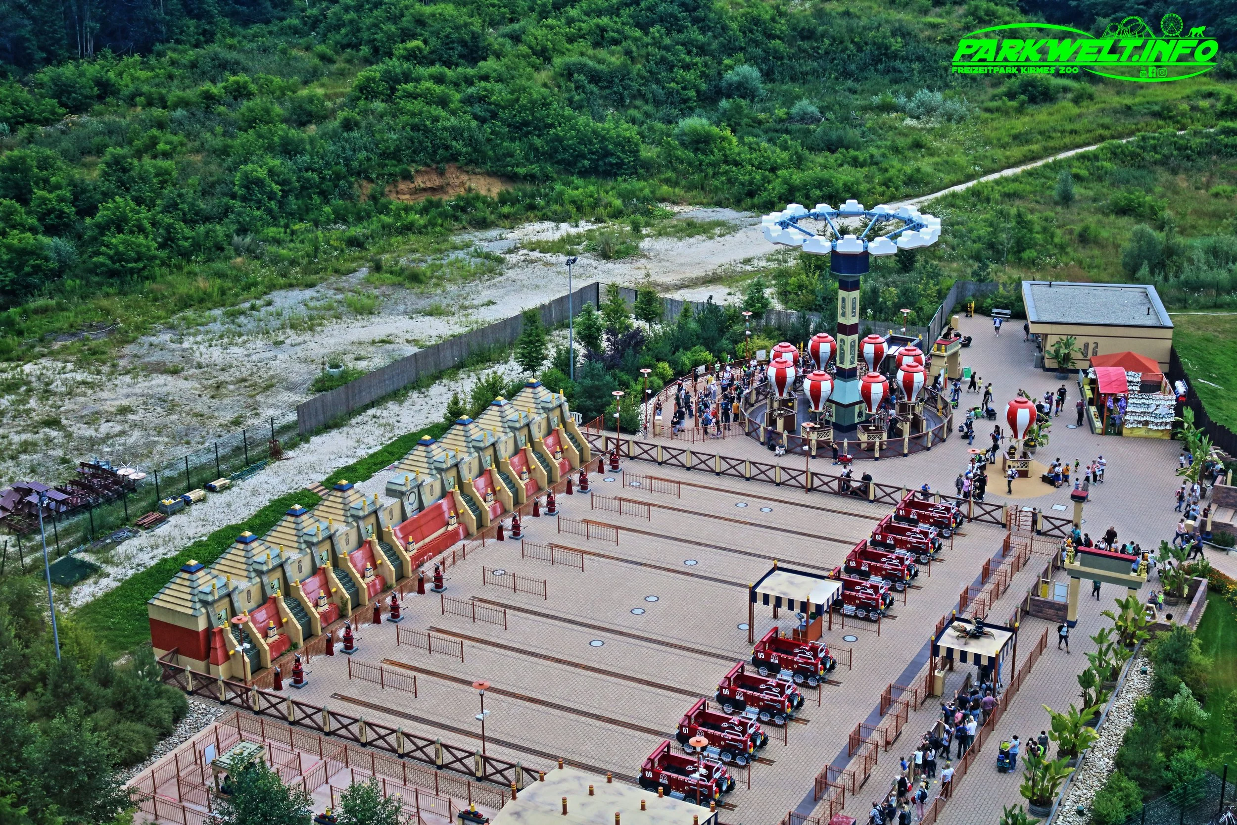 lego legoland günzburg freizeitpark themepark achterbahn attraktionen merlin