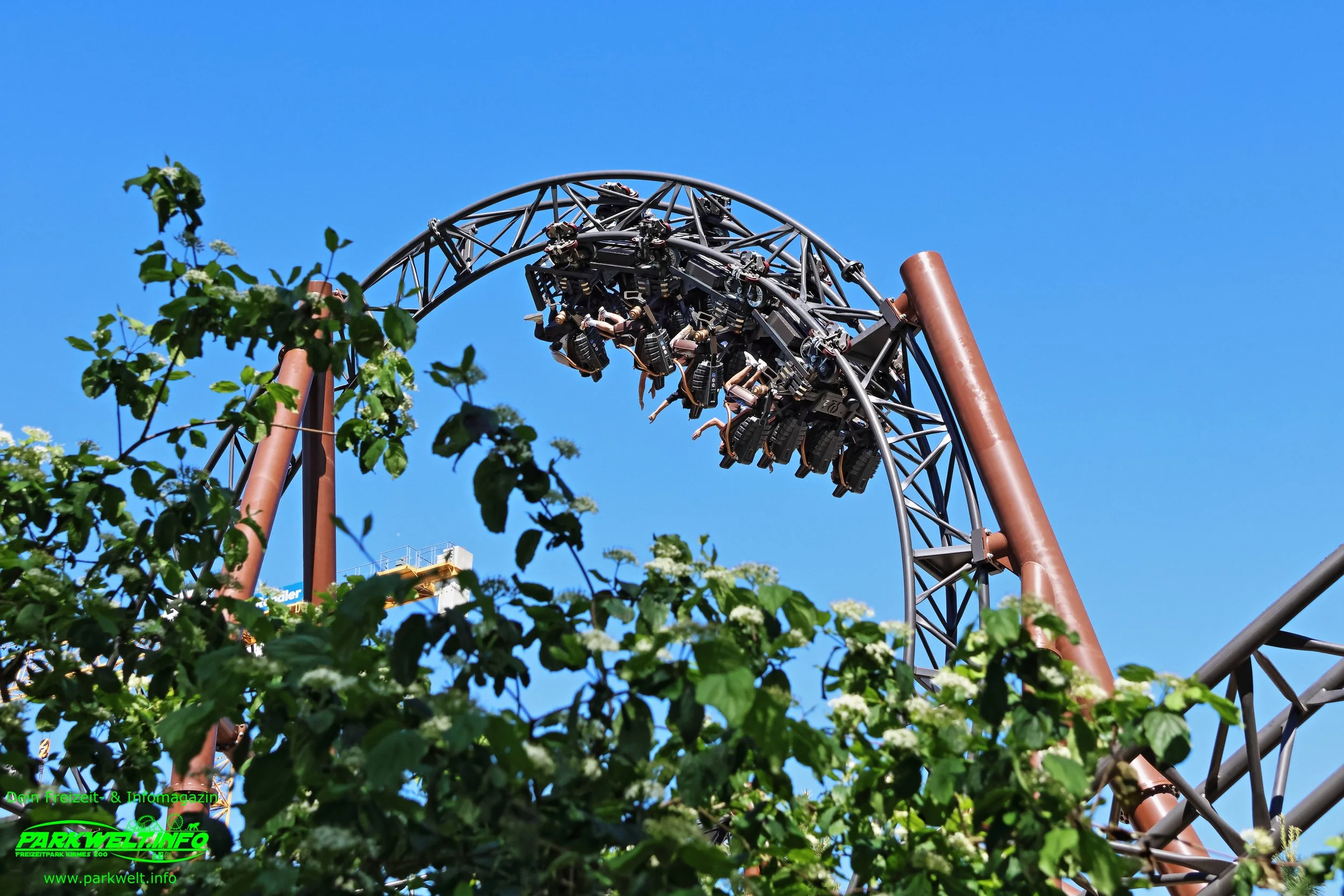 Voltron Nevera Neuheit Mack Rides Europa Park Rust Attraktionen Fahrgeschäfte Achterbahn Info Anfahrt Preise Guide Park Plan Map Rulantica Freizeit Coaster Bilder Galerie Veranstaltungen Übernachtung Information