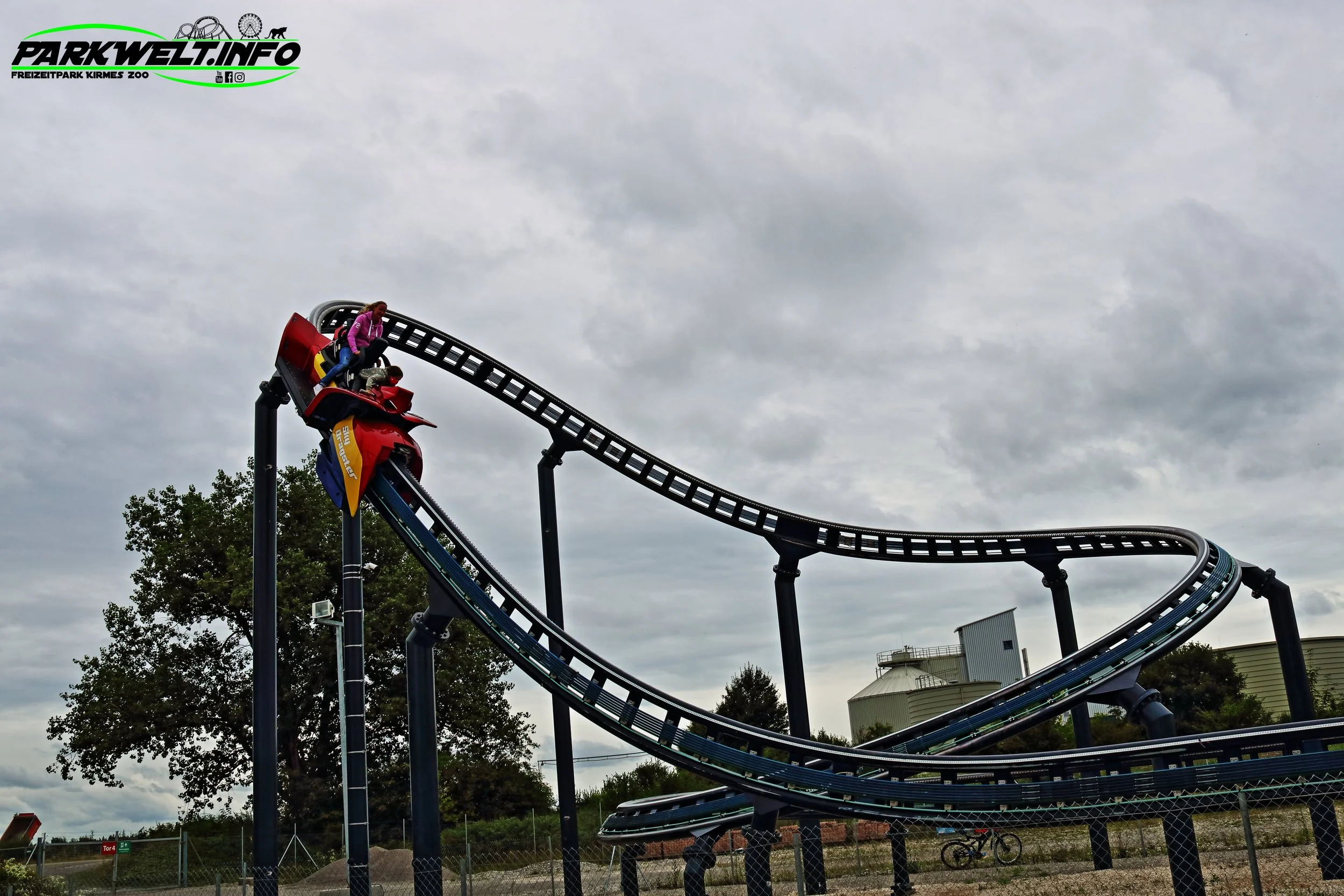 Sky Dragster Spike Coaster Maurer AG Beutler Allgäu Skiline Park Achterbahn