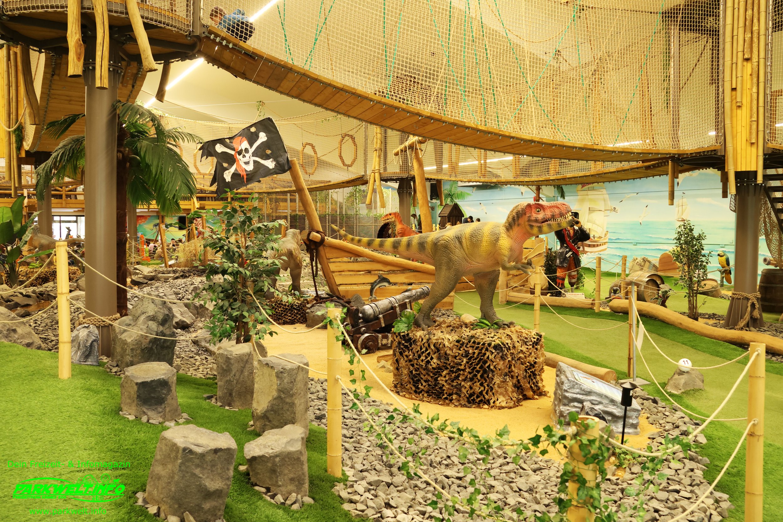 Geheime Welt Kobern Gondorf Freizeitpark Ausflugsziel Minigolf Infoor Freizeit Klettergarten Rheinland Pfalz Kinder Dinos