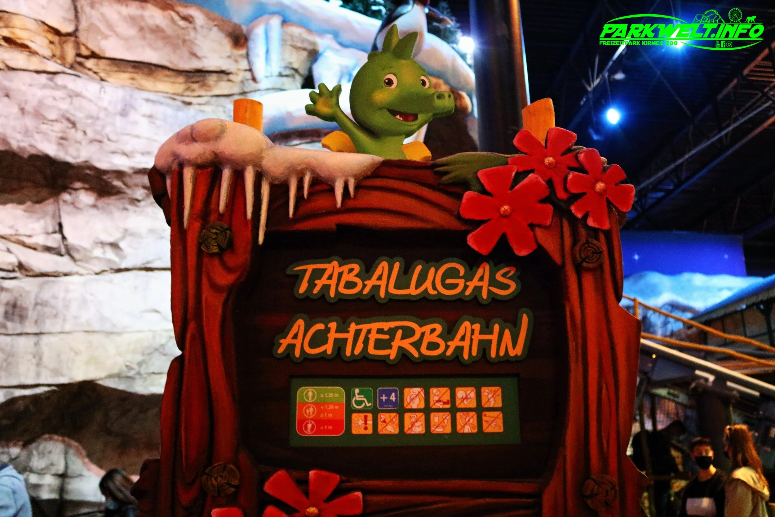 Plopsaland Deutschland Plopsa Indoor Tabalugas Achterbahn Holiday Indoor Zierer Force two Holiday Park Freizeitpark