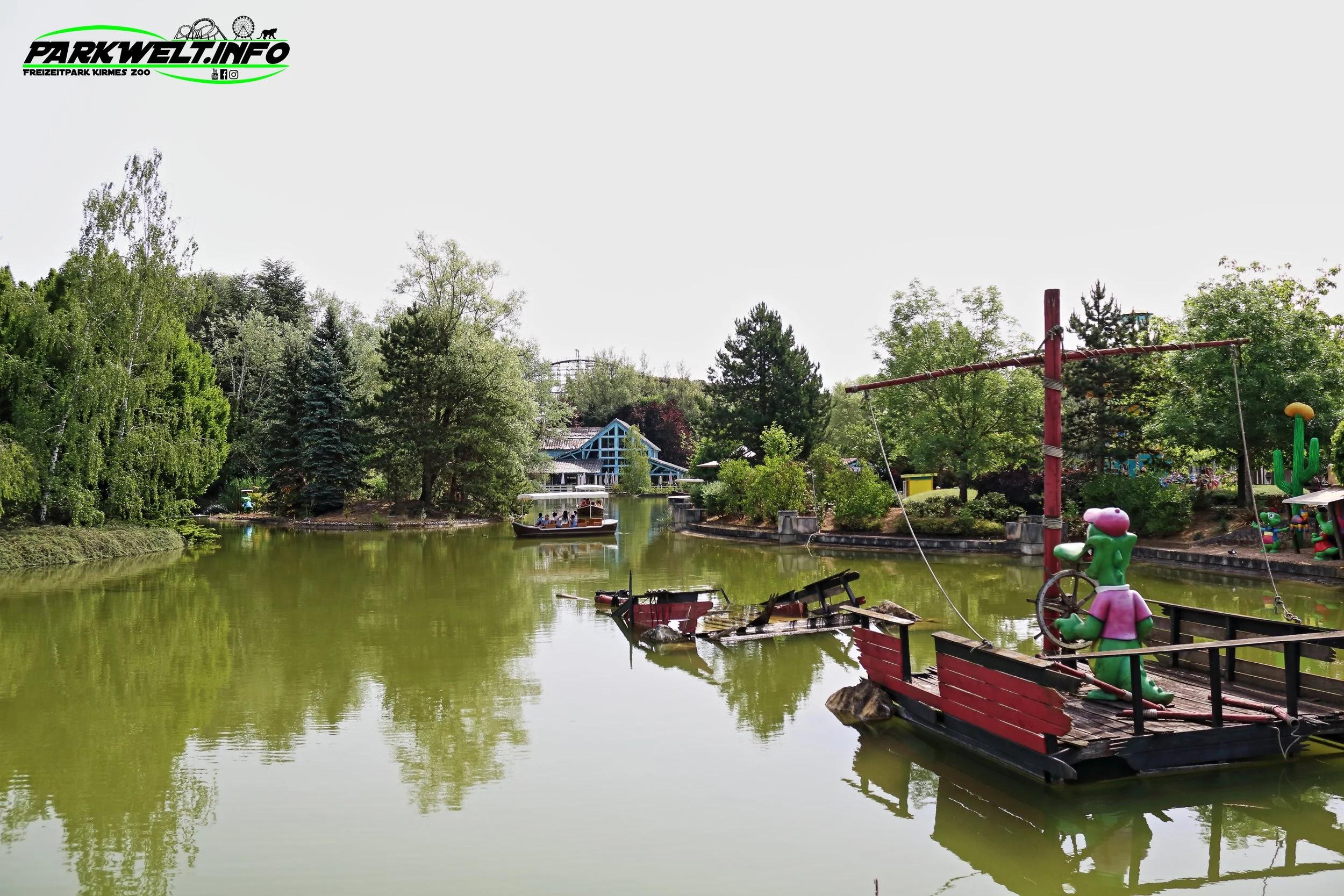 Waly Boat Mack Rides Bootsfahrt Walygator Grand Est Parc Freizeitpark Frankreich France Metz Attraktionen Park Plan Map Guide Anfahrt Attraktionen Fahrgeschäfte Achterbahn Coaster Info