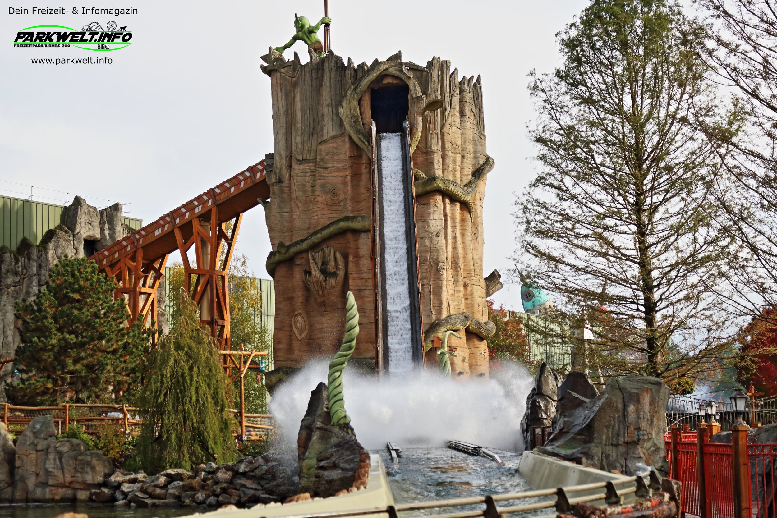 Attractiepark Toverland Freizeitpark Themepark Attraktionen Fahrgeschäfte Achterbahn Rollercoaster guide Map Park Plan Sevenum Niederlande Holland