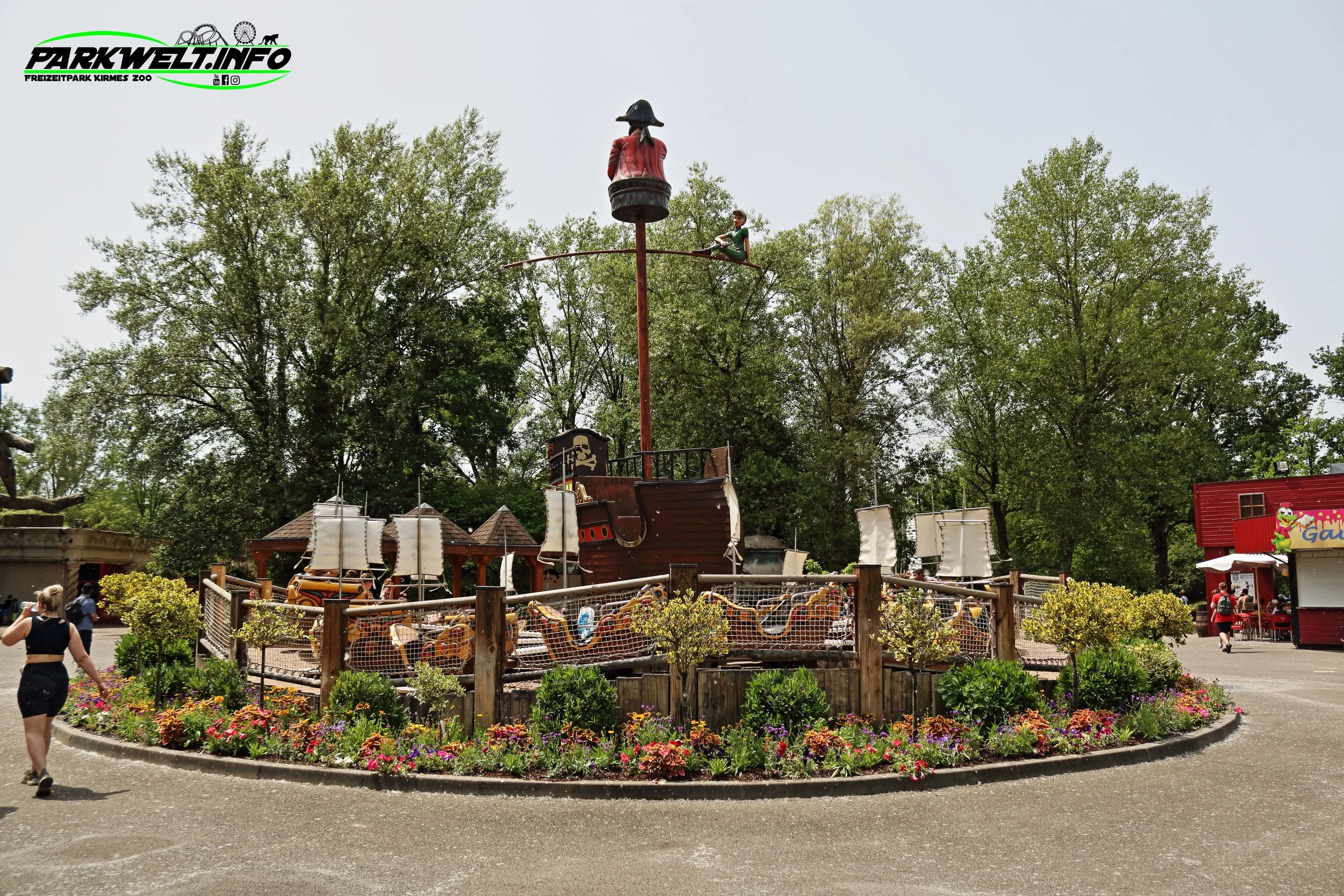 Peter Pan Mack Rides Walygator Grand Est Parc Freizeitpark Frankreich France Metz Attraktionen Park Plan Map Guide Anfahrt Attraktionen Fahrgeschäfte Achterbahn Coaster Info