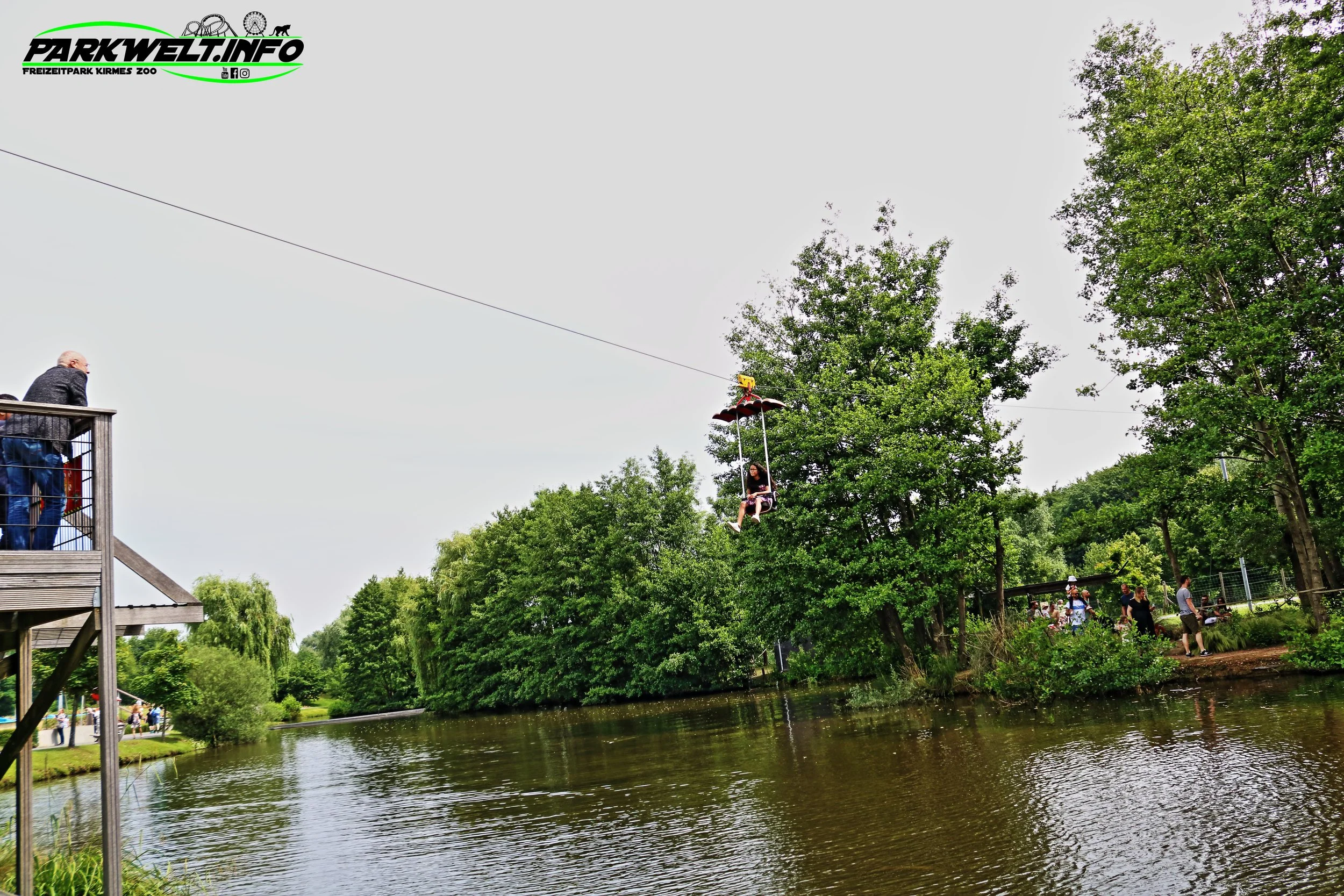 Mondo Verde Landgraaf Niederlande Holland Freizeitpark Zoo Wildpark Weltpark Gärten Blumen Attraktionen Fahrgeschäfte Infos Bilder Attractiepark Achterbahn