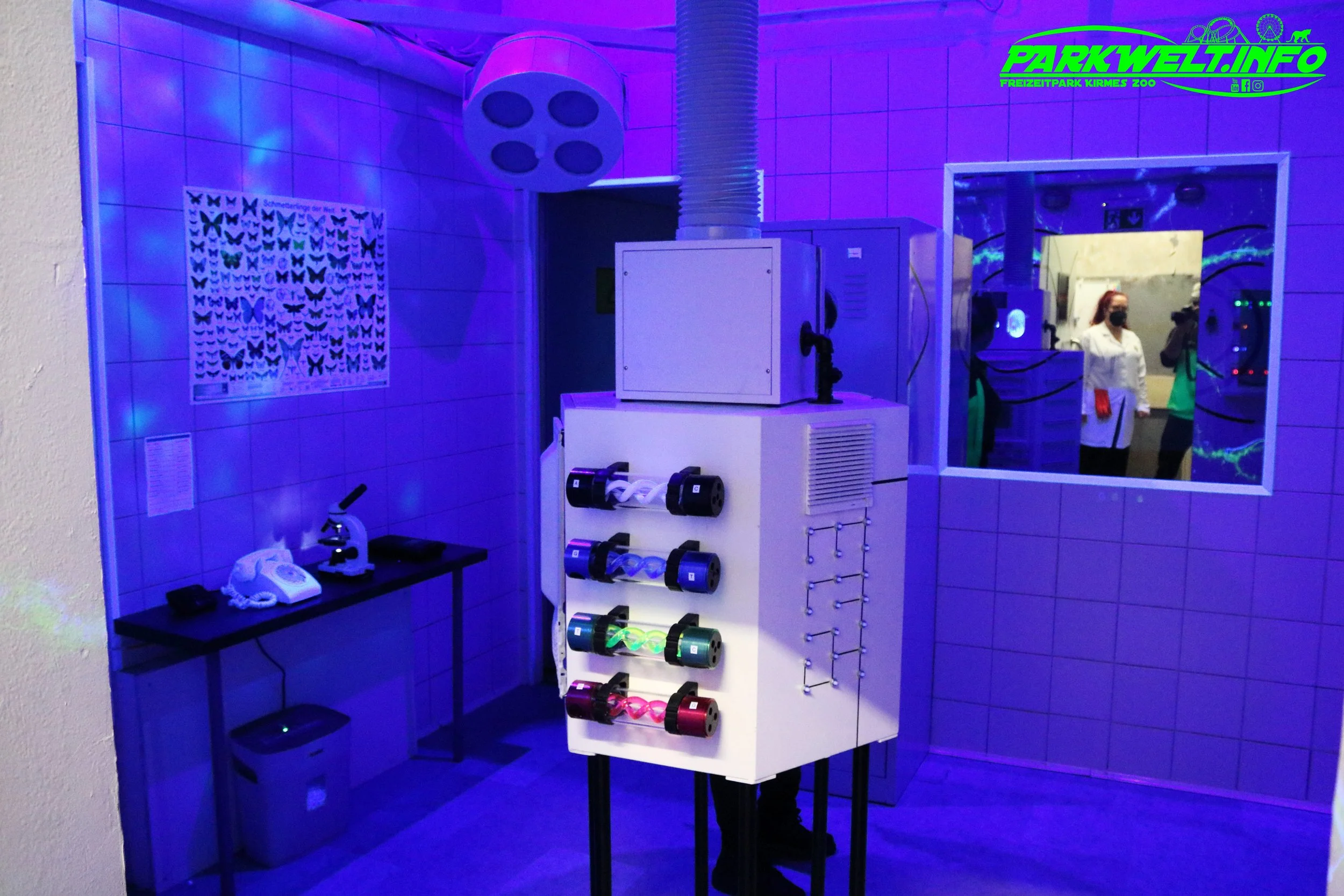 Eloria Erlebnisfabrik Escape Room Bar Lounge Veranstaltungen Erlebnis Familie Ausflug Biergarten Bottrop Zechentreff Exploria Party Grusellabyrinth NRW