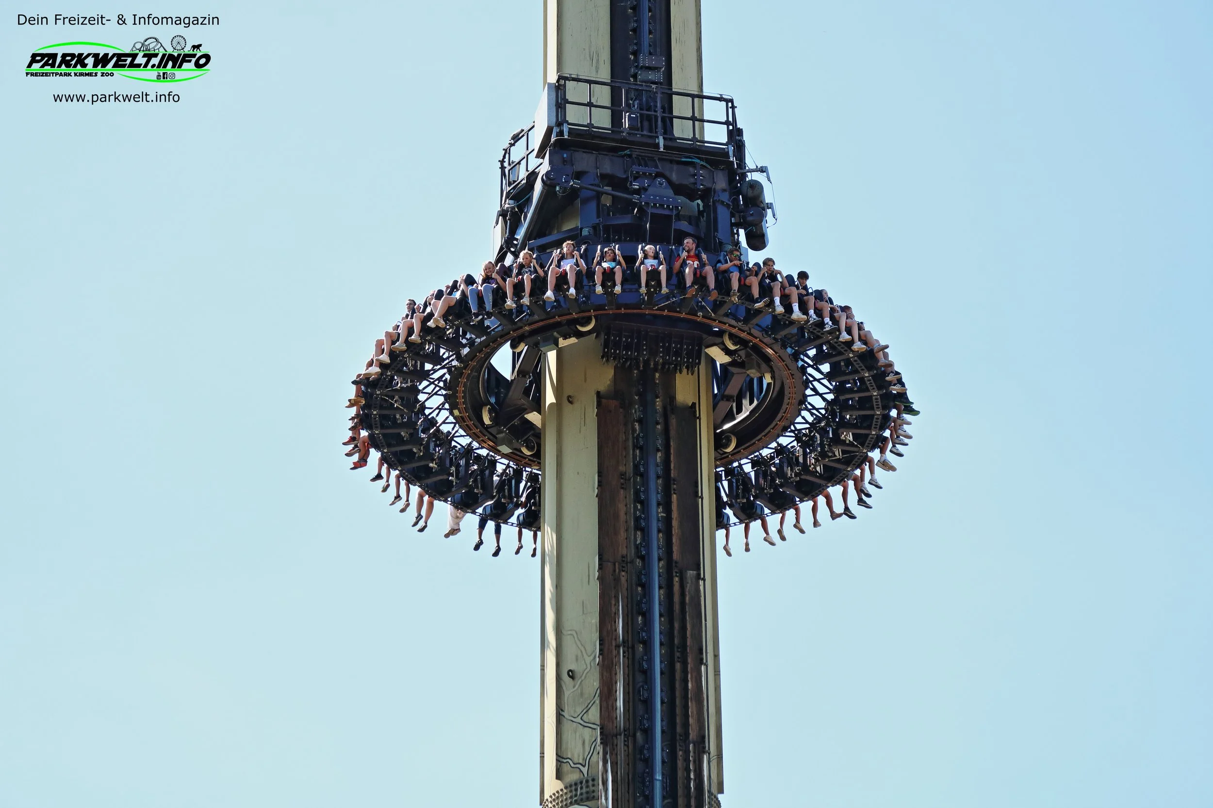 Scream Intamin Gyro Drop Tower Freefall Free Fall Heide Park Resort Soltau Niedersachsen Freizeitpark Themepark Colossos Achterbahn Attraktionen Park Plan Adresse Infos Bilder Show