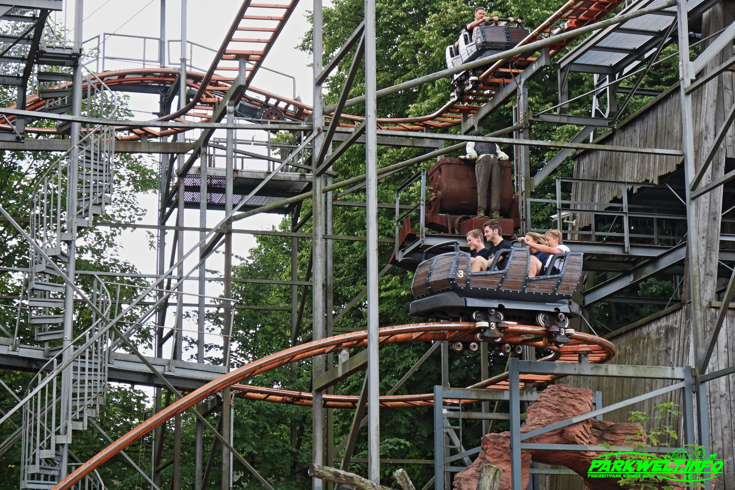 Crazy Mine Wilde Maus Maurer Söhne Hansa Park Freizeitpark Themepark Ostsee Sierksdorf Info Map Guide Attraktionen Fahrgeschäfte Park Plan Achterbahn