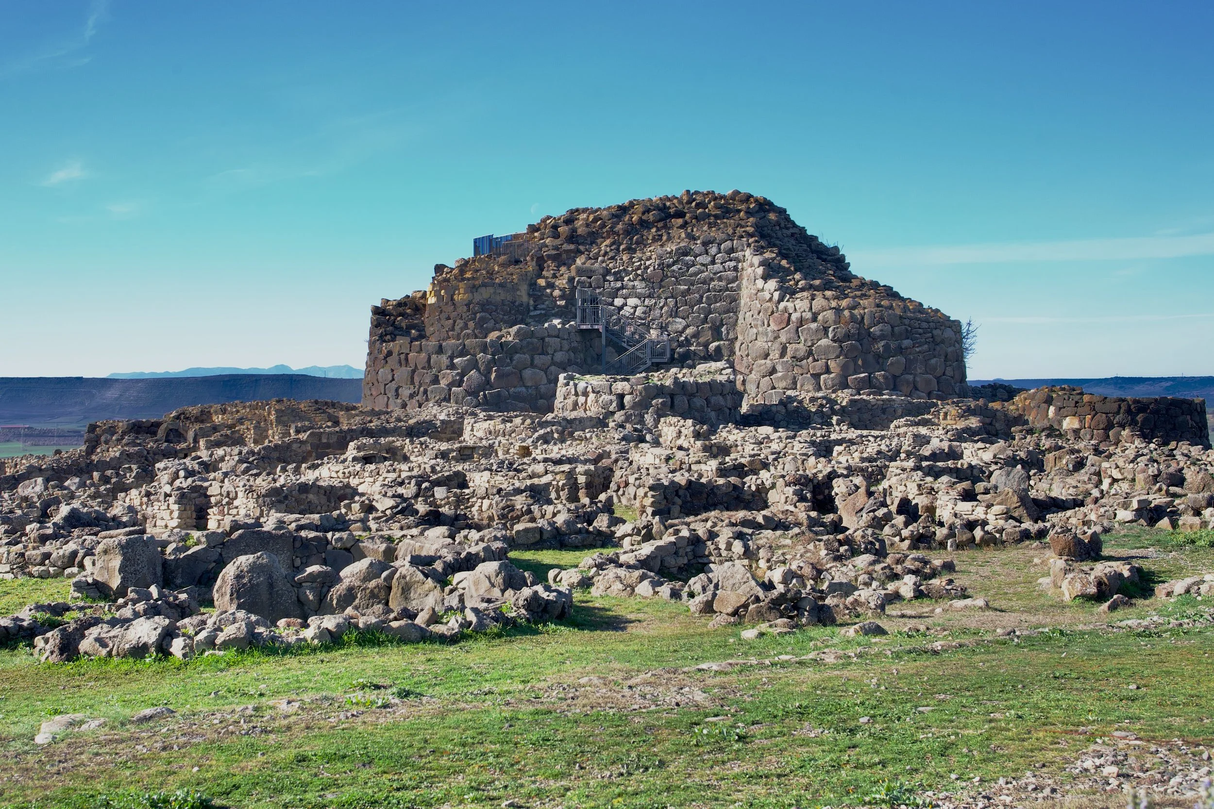 Day Trip to Su Nuraxi di Barumini - Nuraghe with Winery and Lunch
