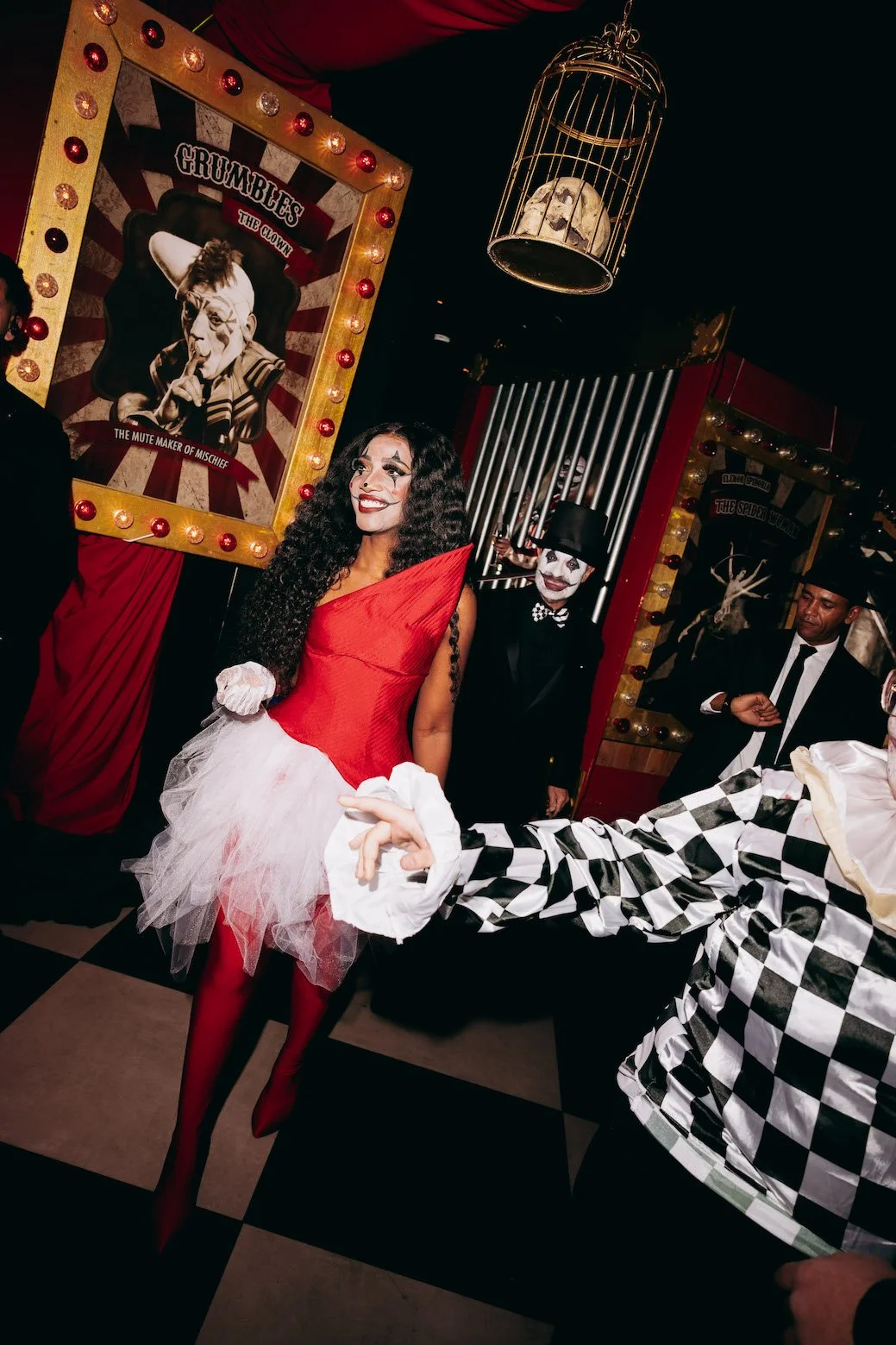 David-Hauted-Circus-Halloween- Devents- 10.jpg