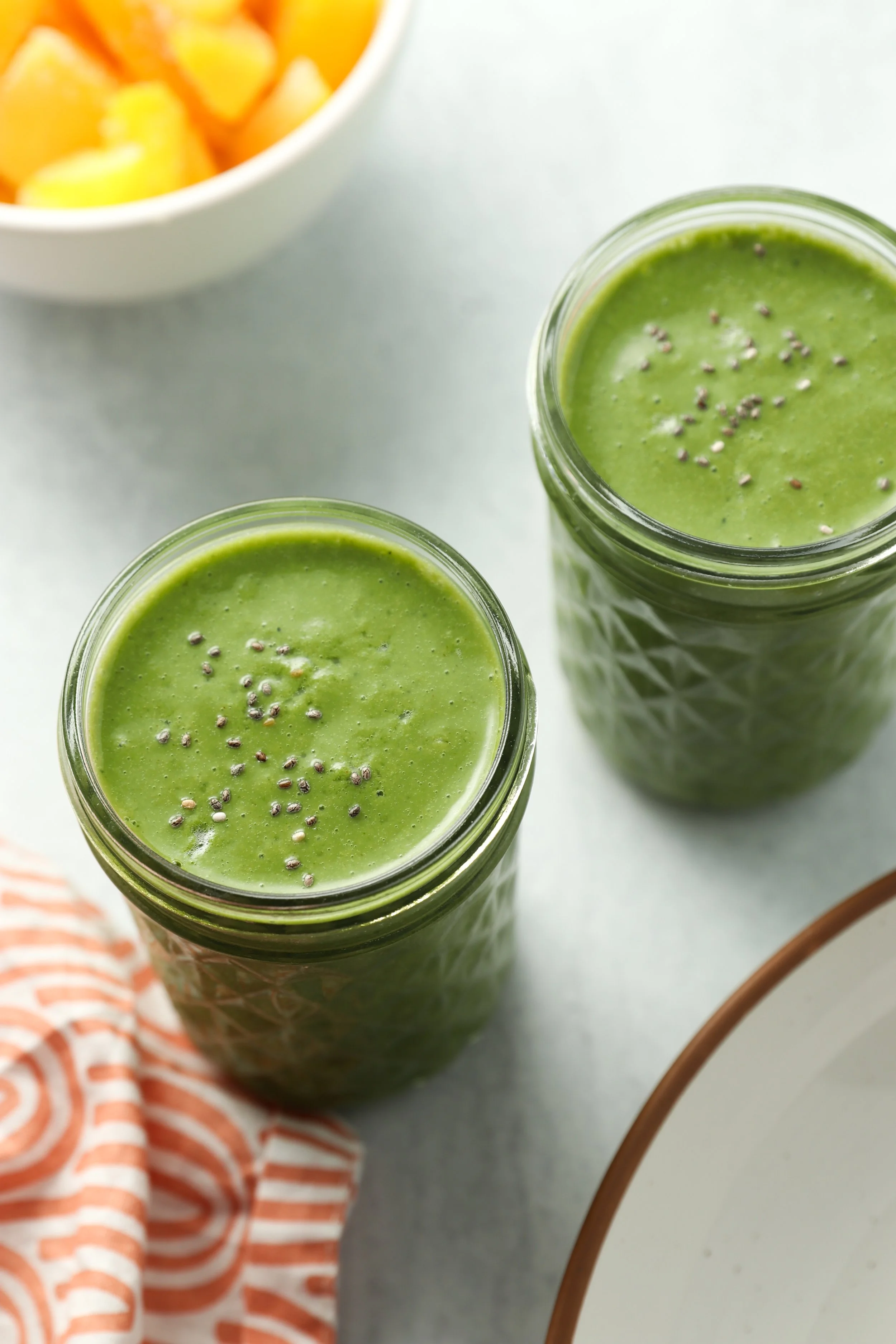 Kale Mango Peach Green Smoothie