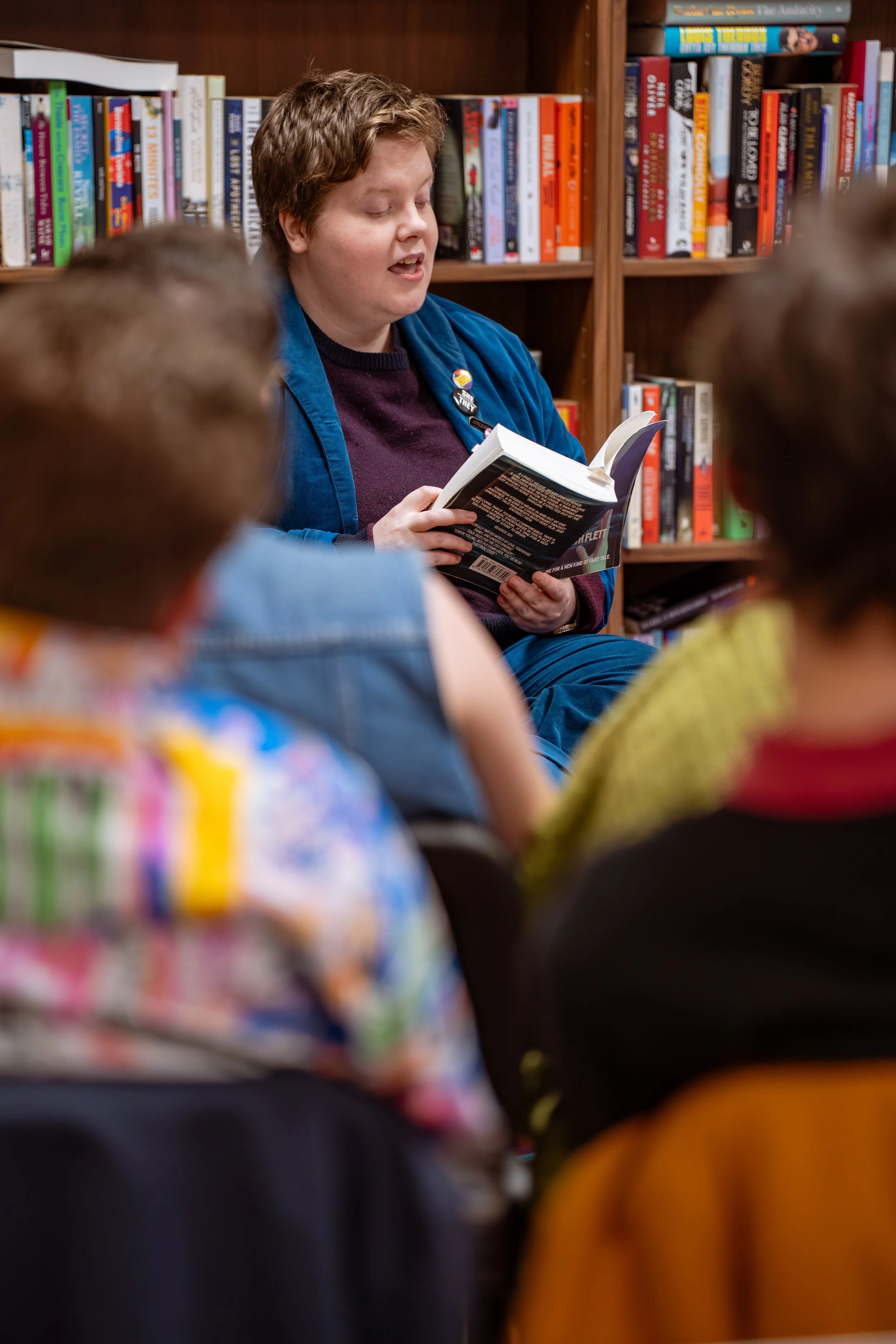 Elisabeth Flett: Writer, Musician &amp; Theatre-maker