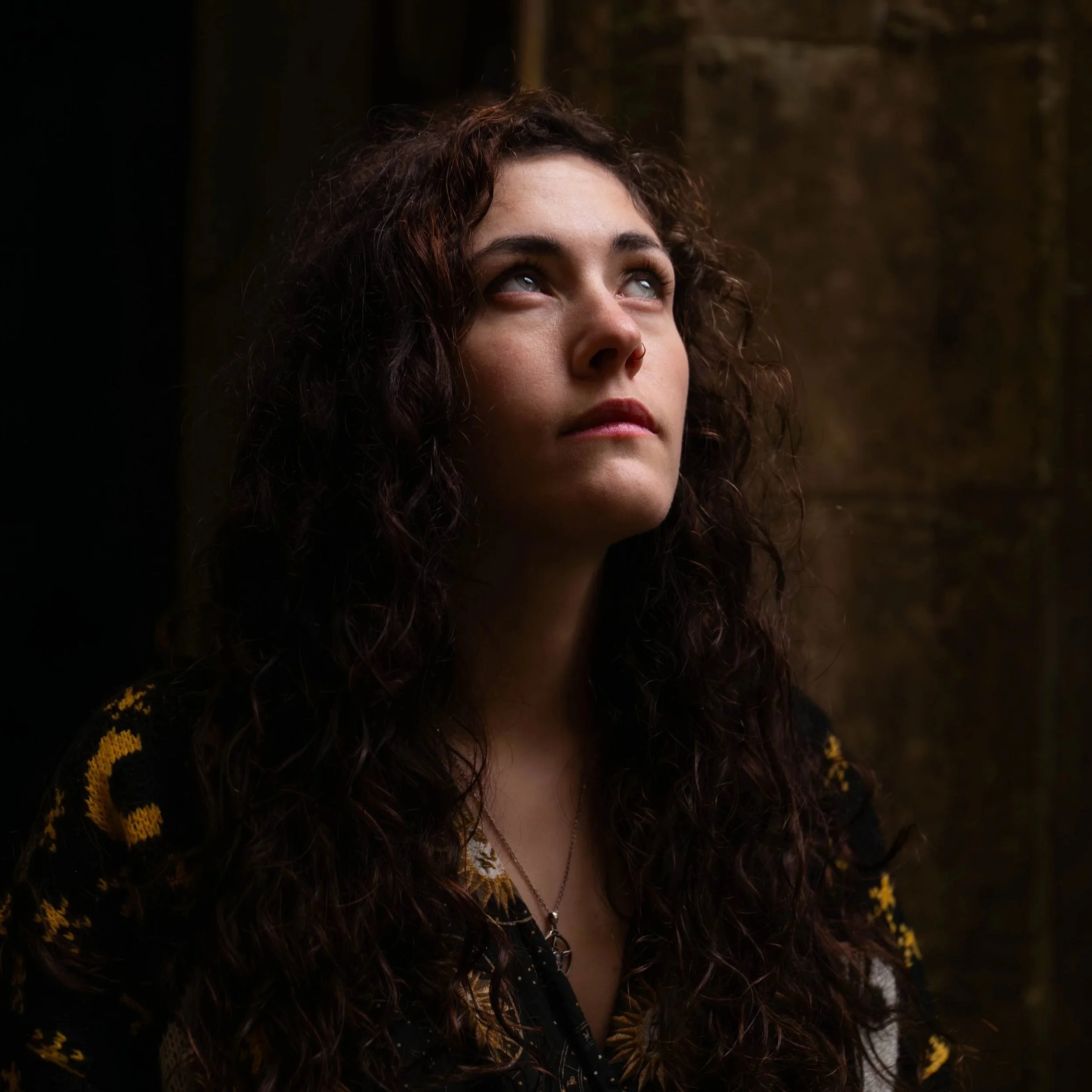 Zoë Eliza: Folk Musician 